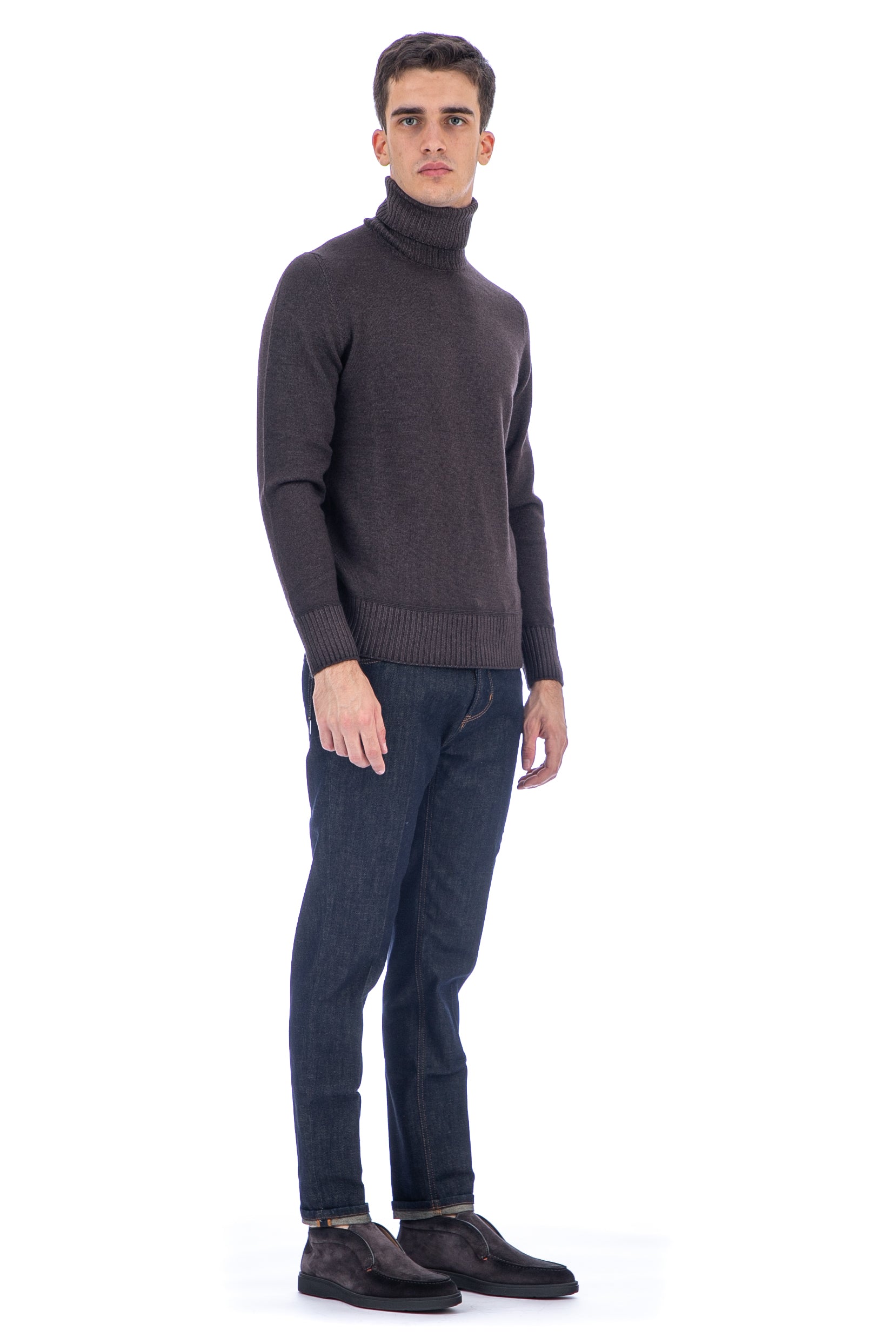 Turtleneck sweater in 7 gauge merino wool