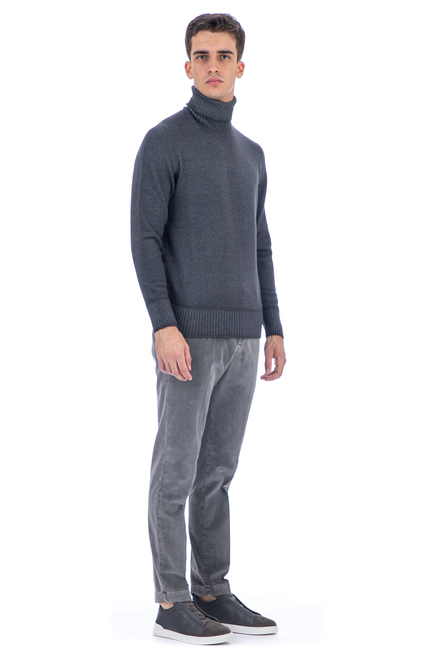 Rollkragenpullover aus 7-Gauge-Merinowolle