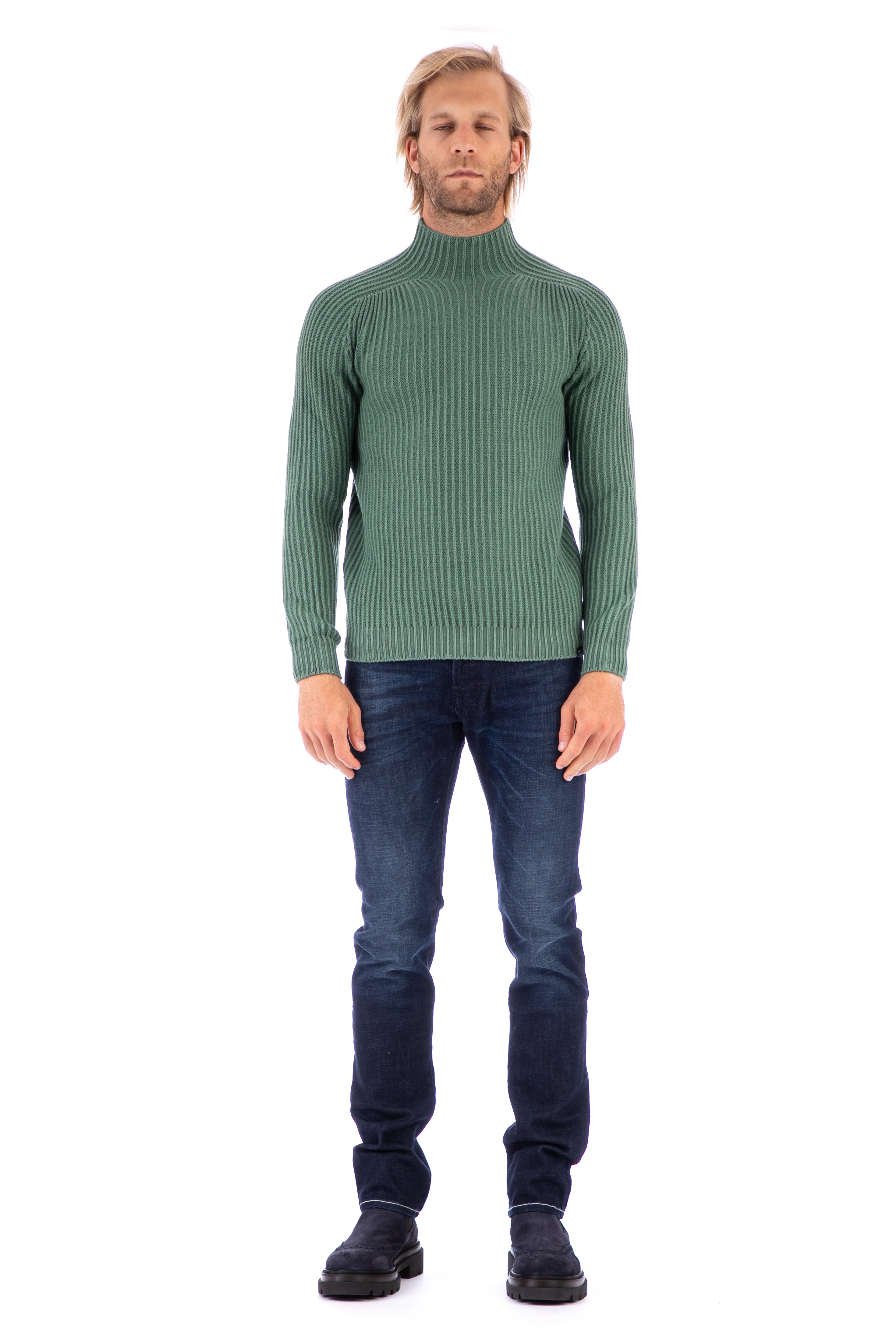 Tamata virgin wool turtleneck sweater