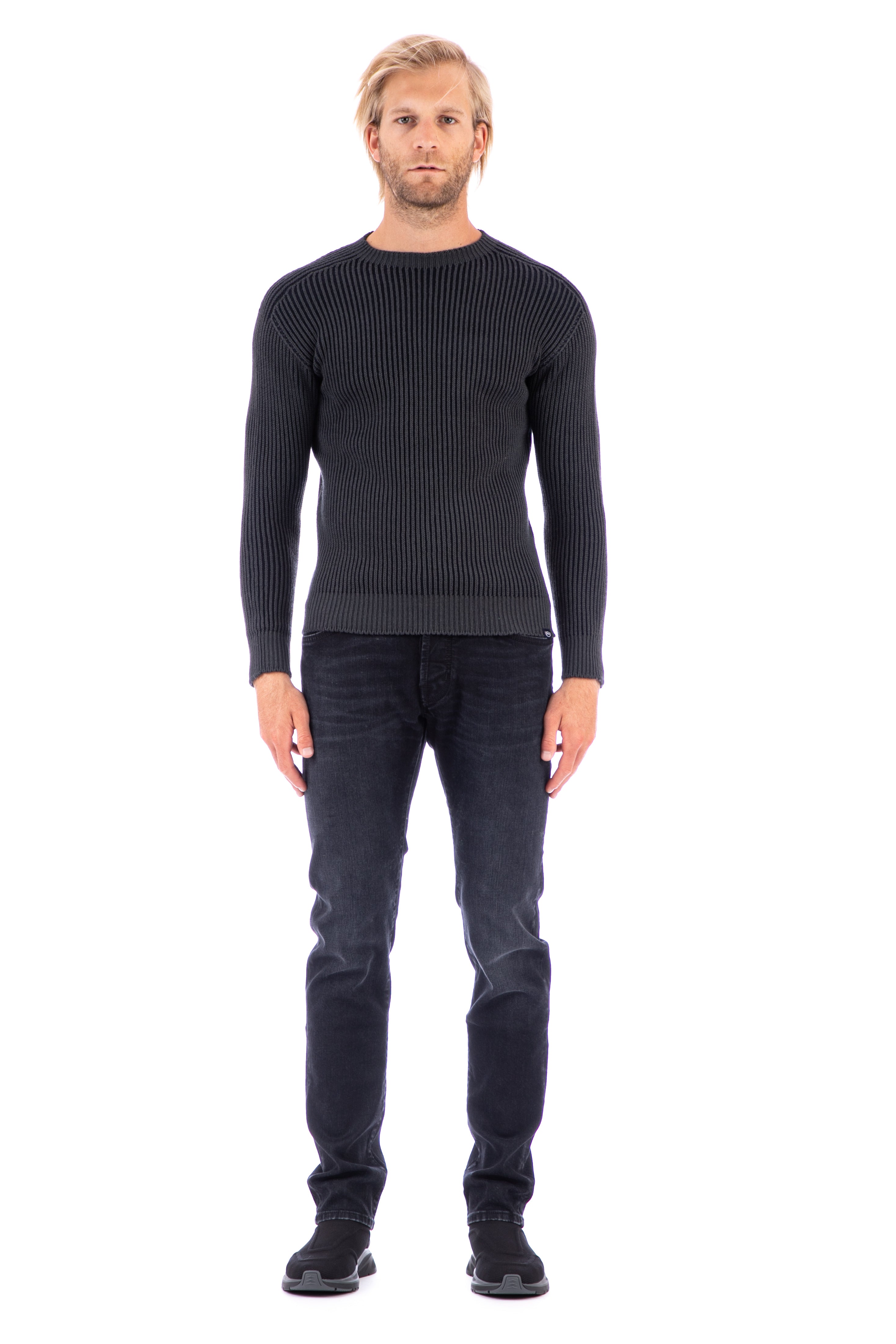 Ribbed crew-neck sweater in wool-cotton