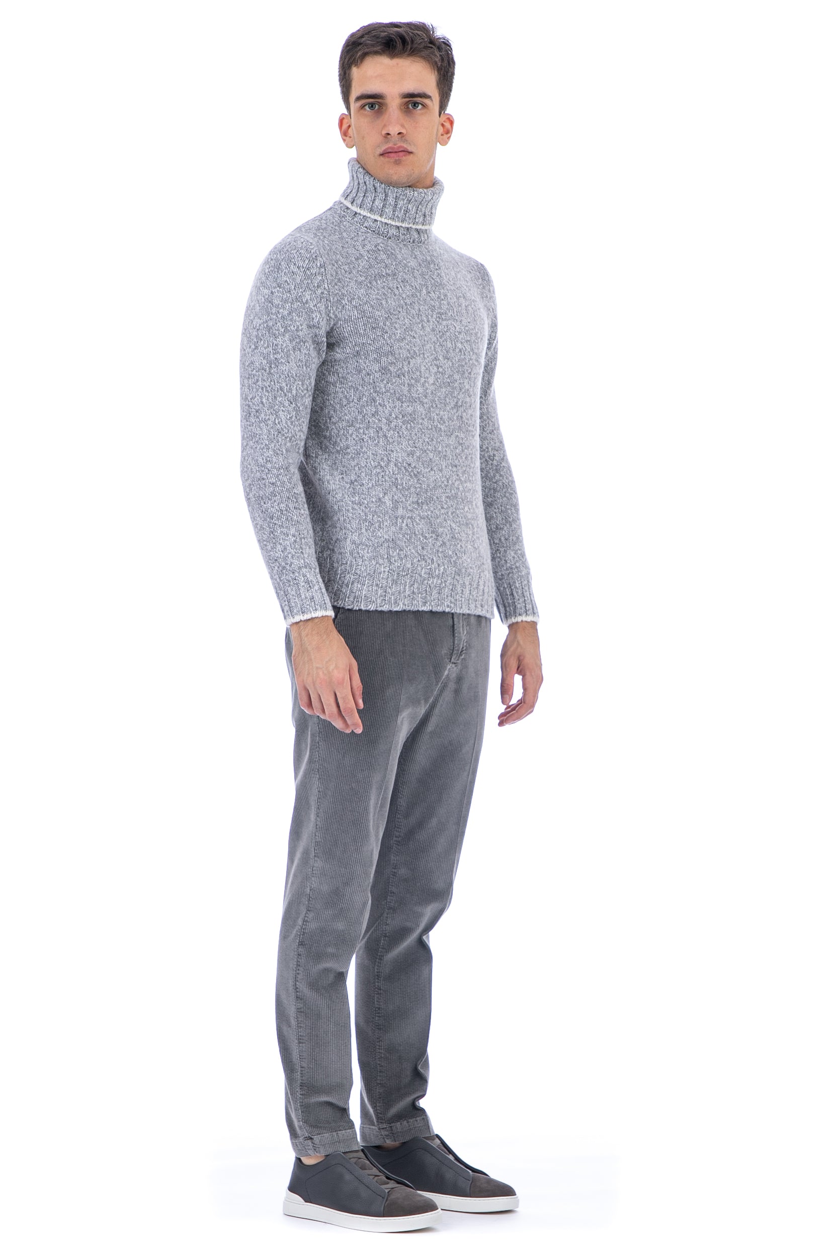 TWISTED VIRGIN WOOL TURTLENECK SWEATER