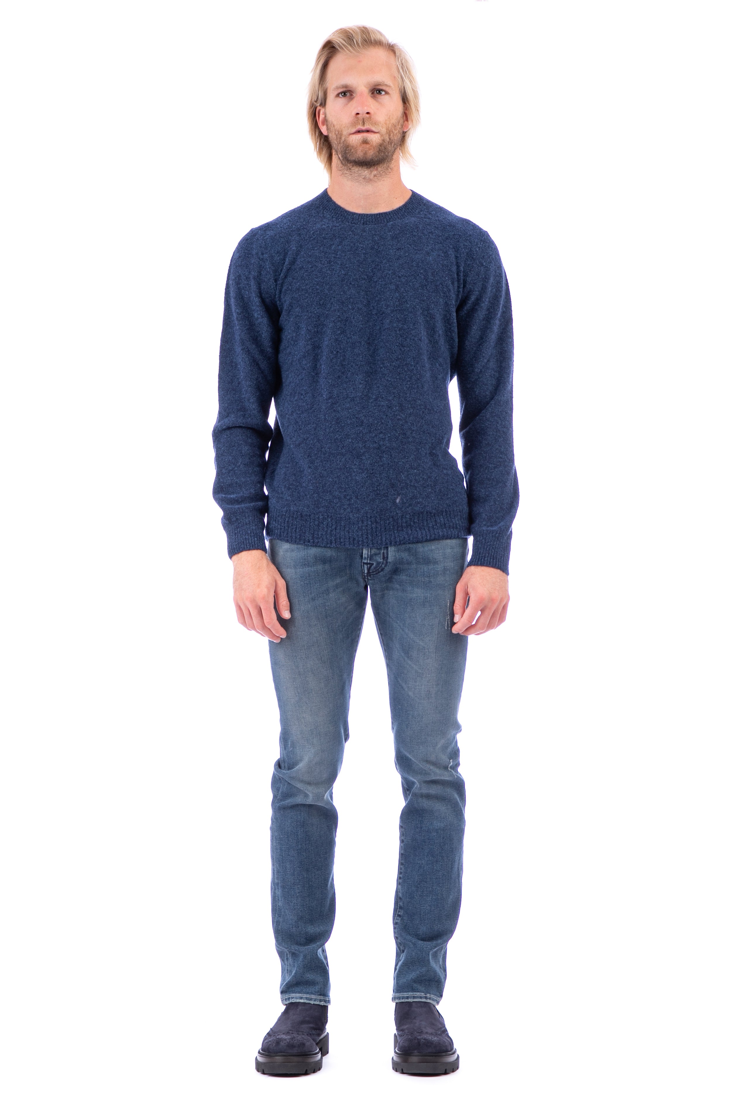 Crew-neck sweater in boucle' wool