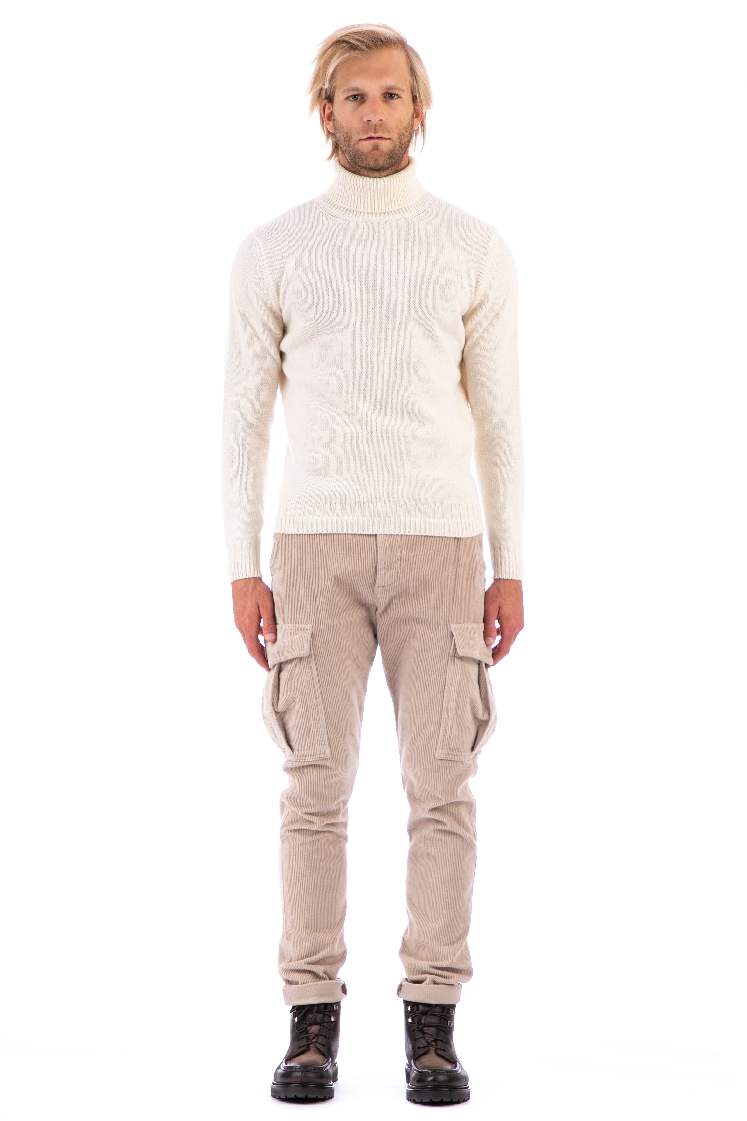 Pure cashmere turtleneck sweater