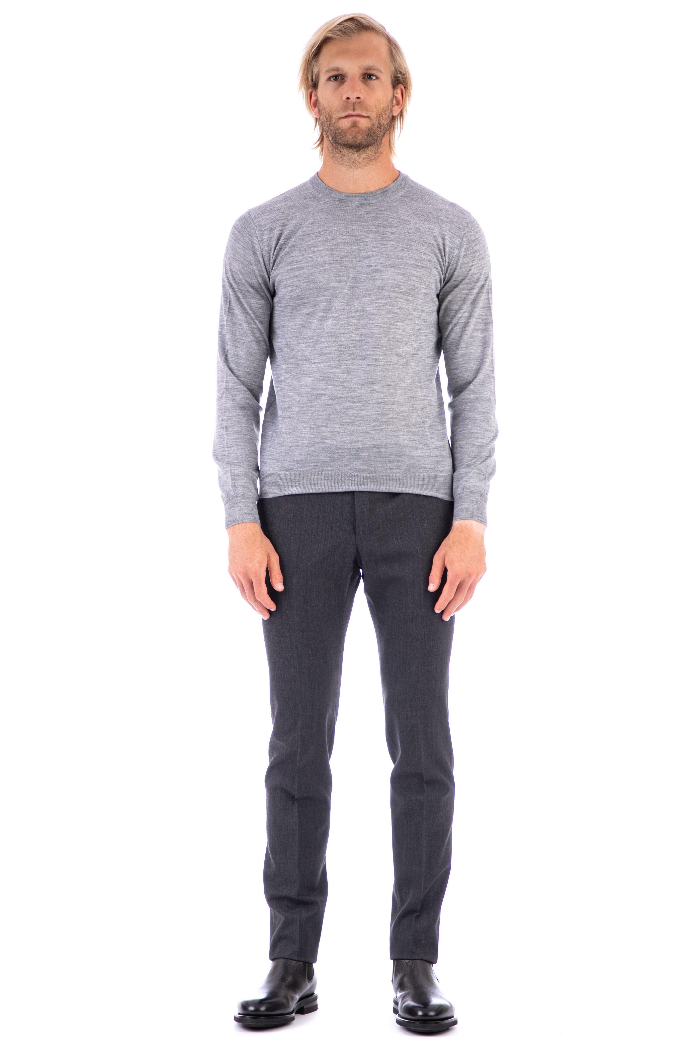 Crew-neck sweater in fine pukaki wool