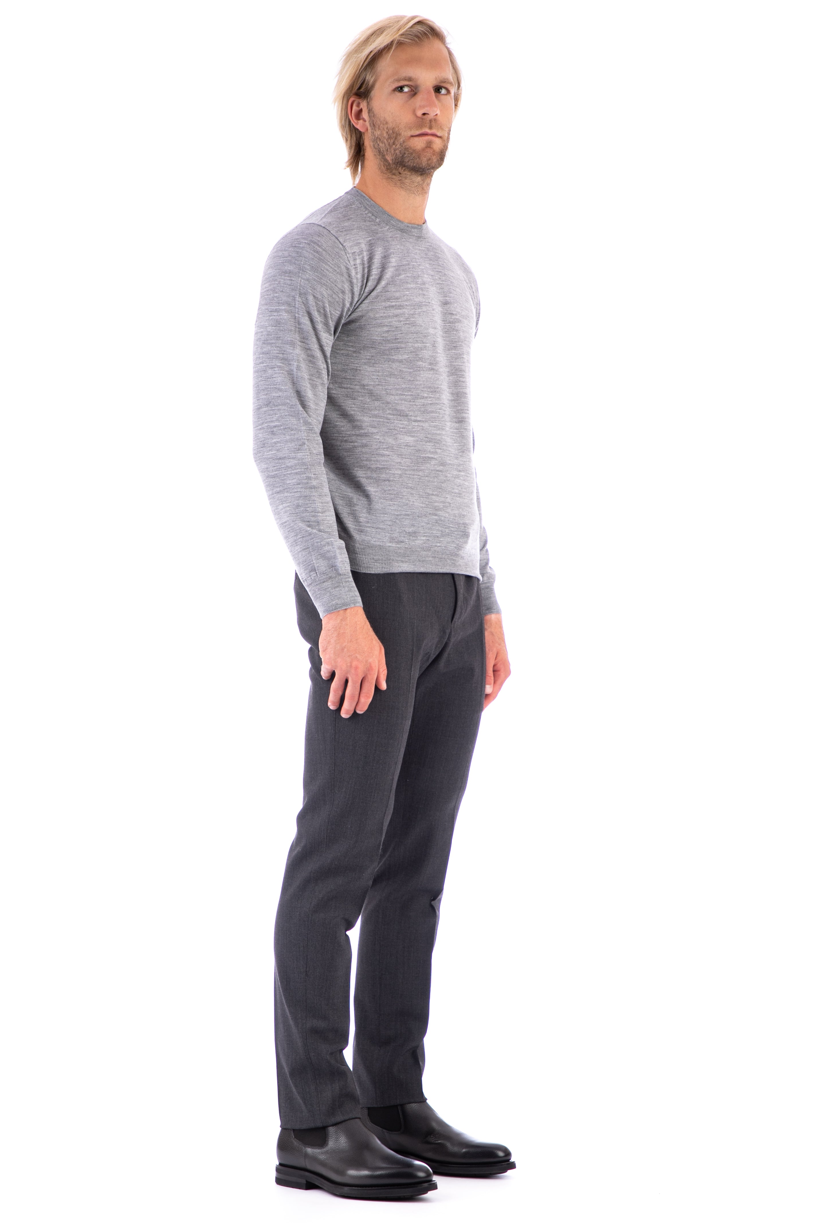 Crew-neck sweater in fine pukaki wool