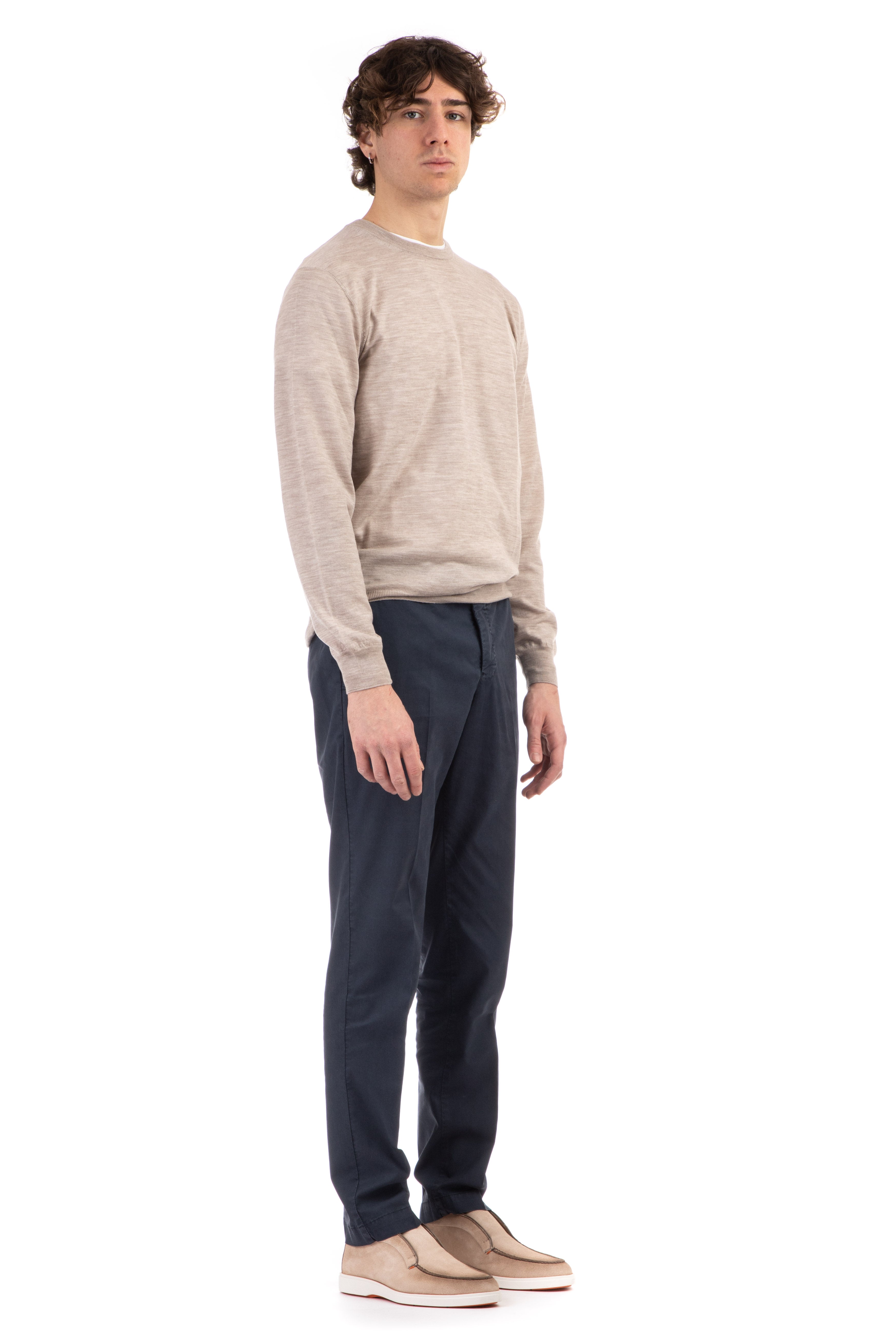 Crew-neck sweater in fine pukaki wool