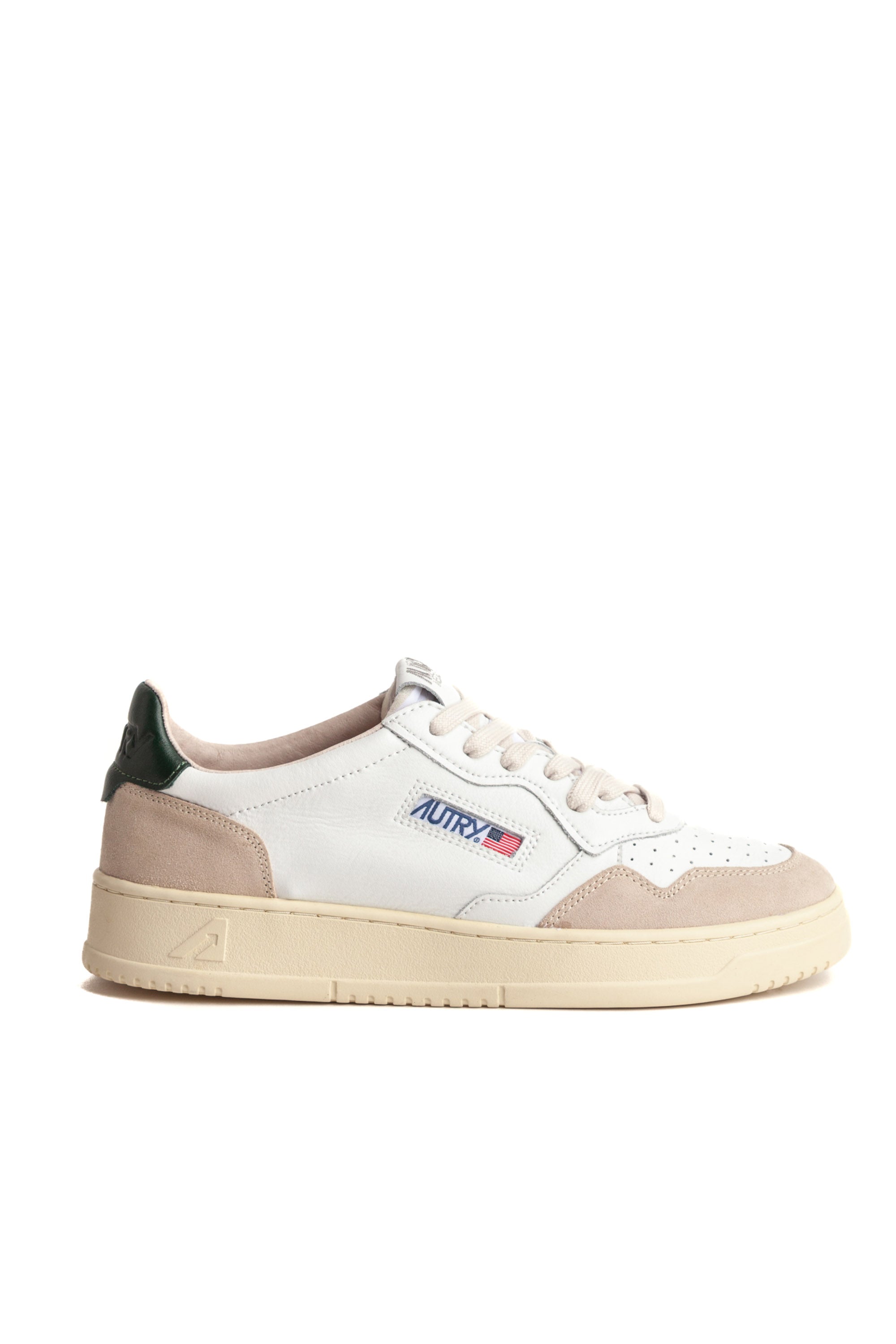 Bi-material medalist sneaker with green heel tab