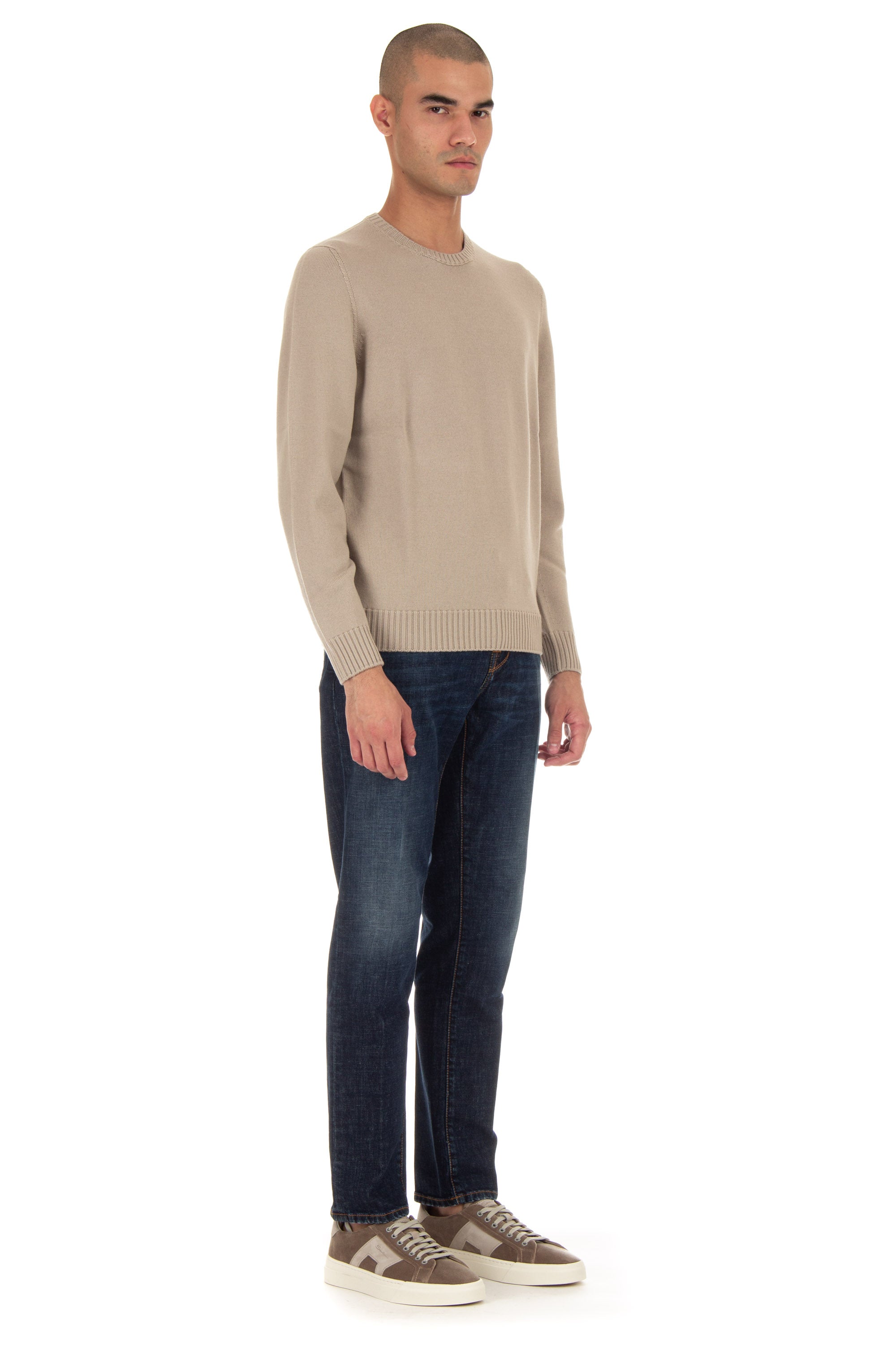 Crew-neck sweater in 7 gauge merino wool