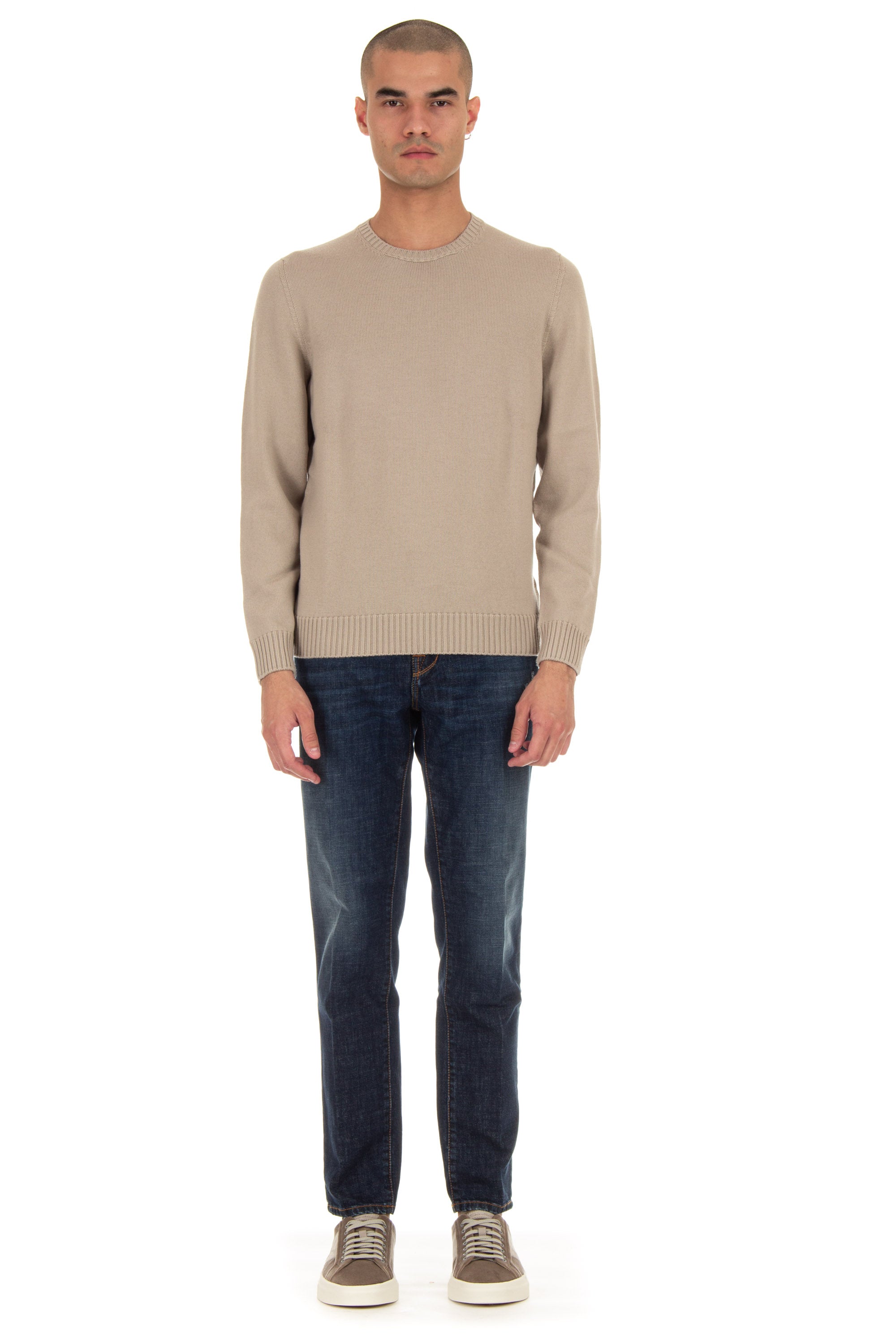 Crew-neck sweater in 7 gauge merino wool