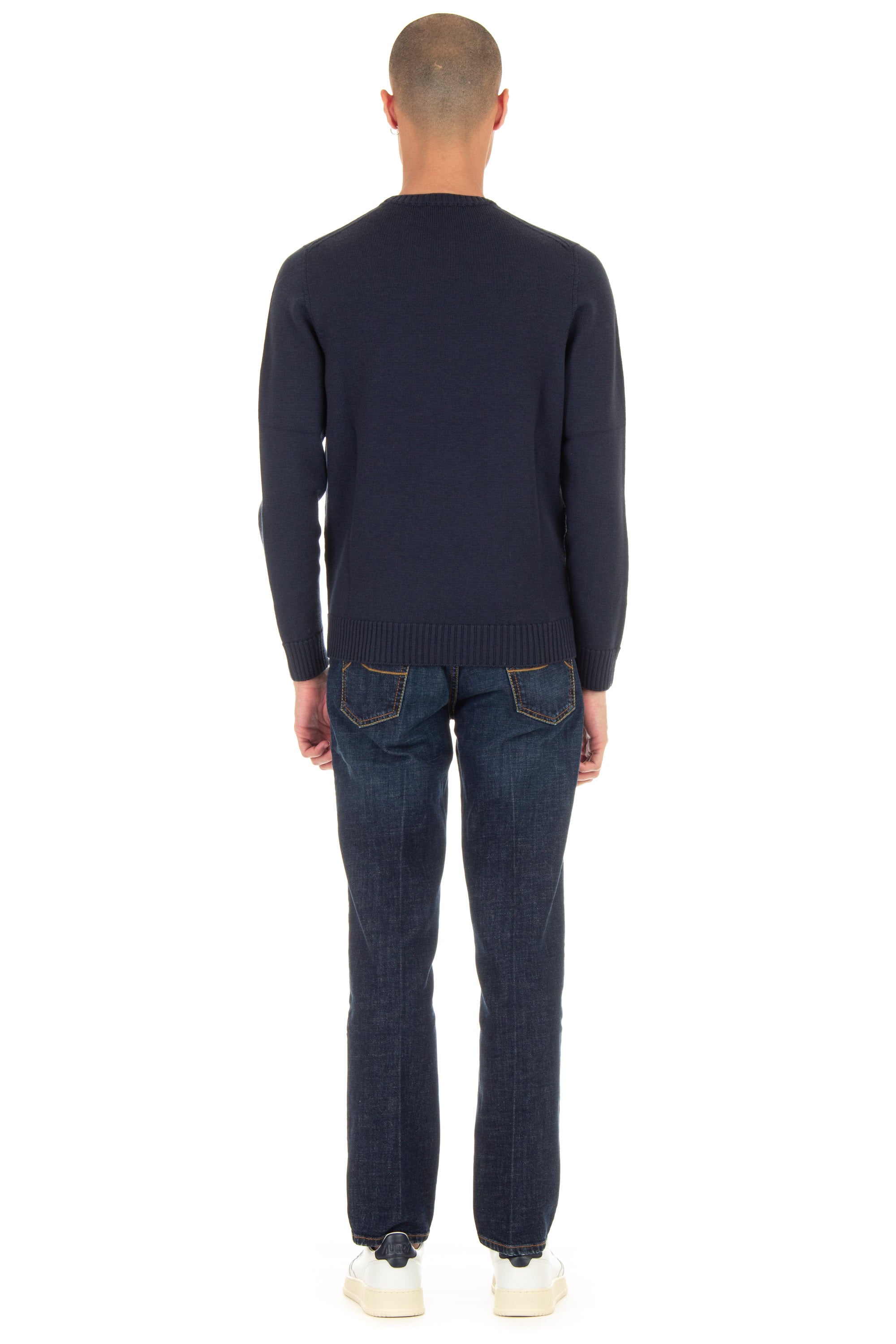 Crew-neck sweater in 7 gauge merino wool