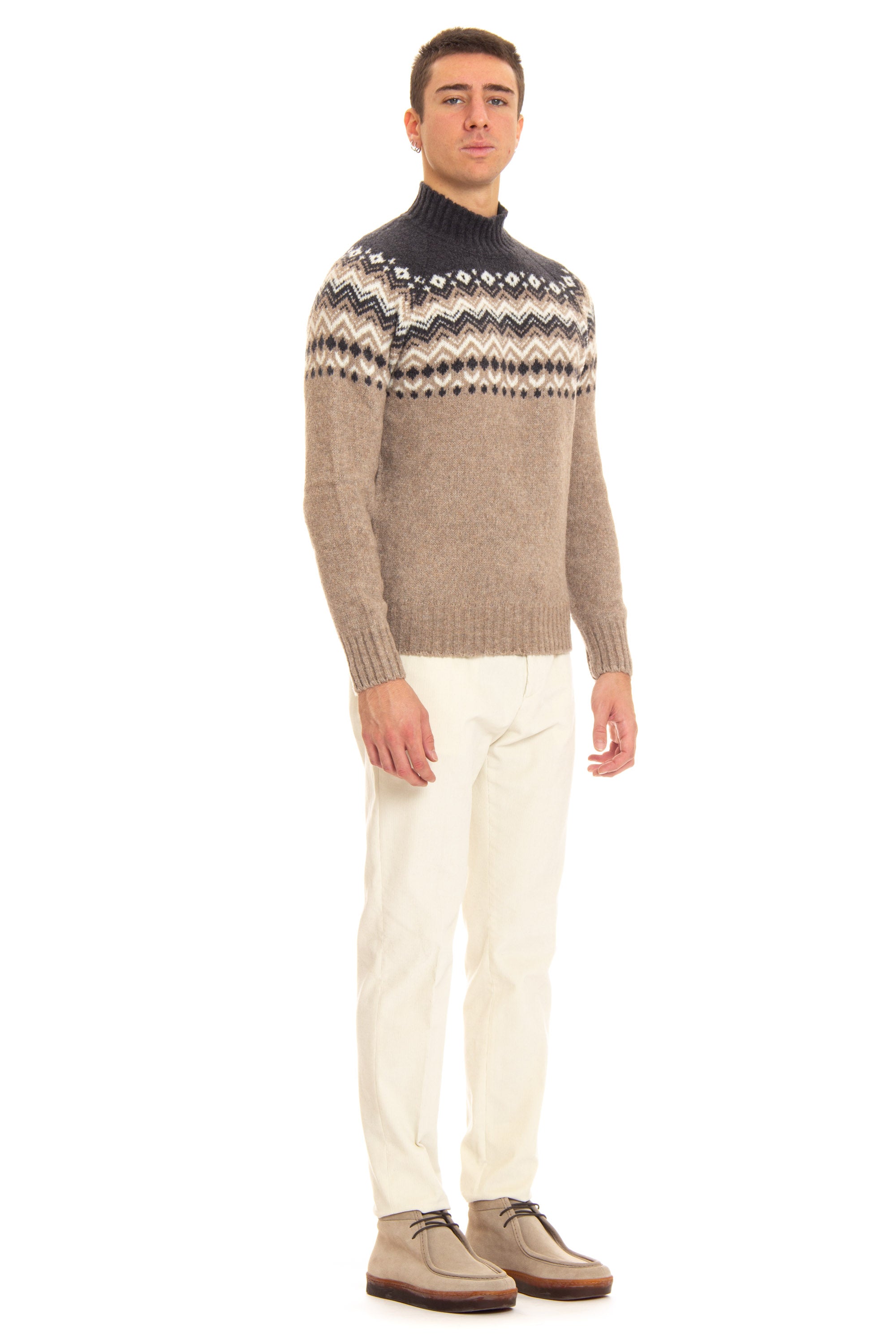 Nordic design virgin wool turtleneck