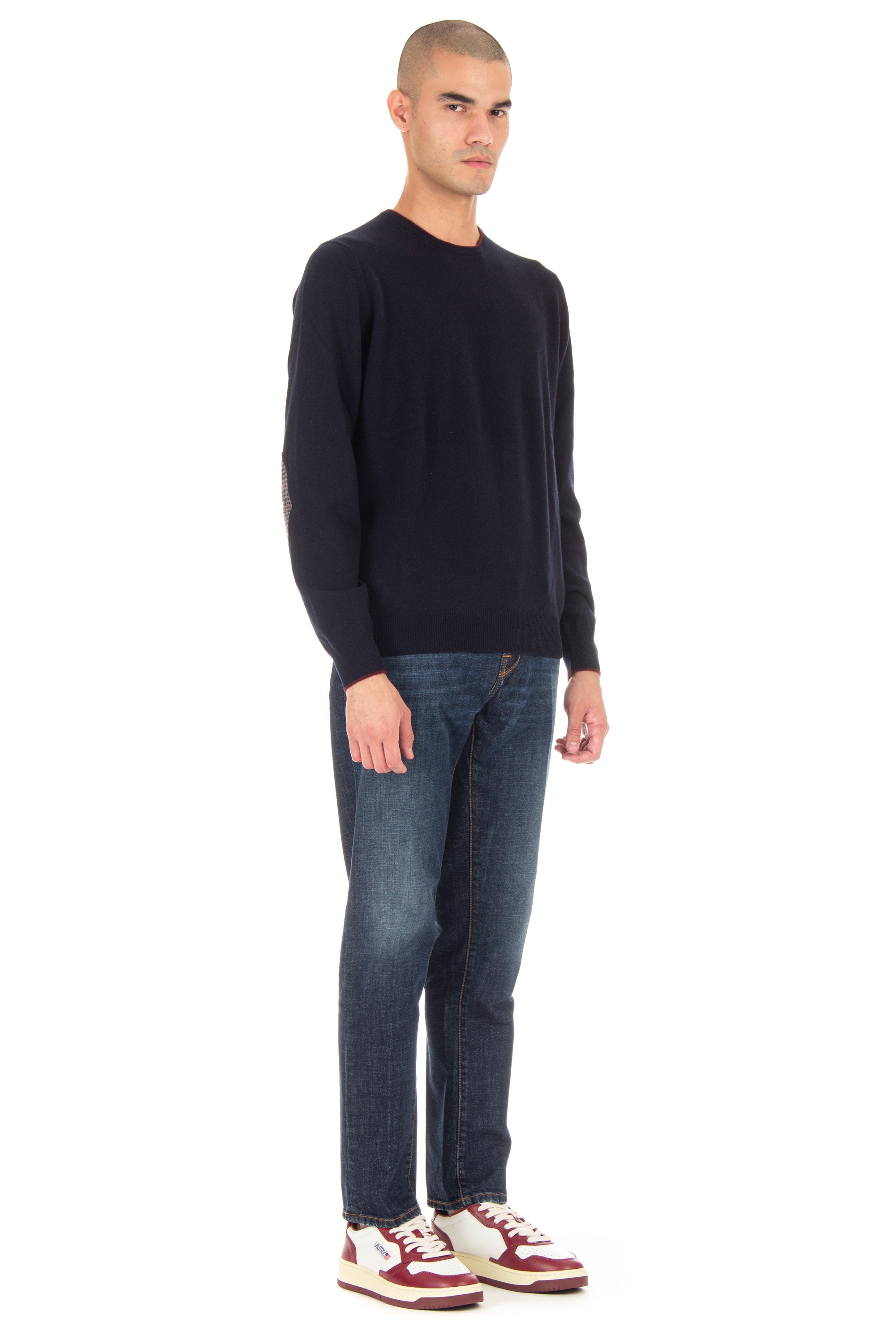 Crew-neck sweater in wool-cashmere with contrasting profiles