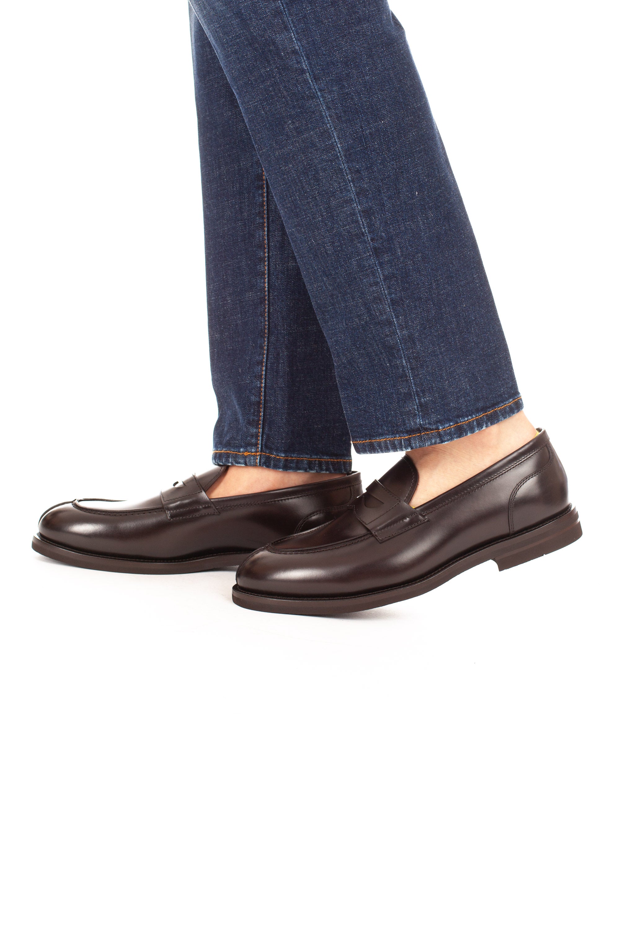 Brushed leather penny loafer