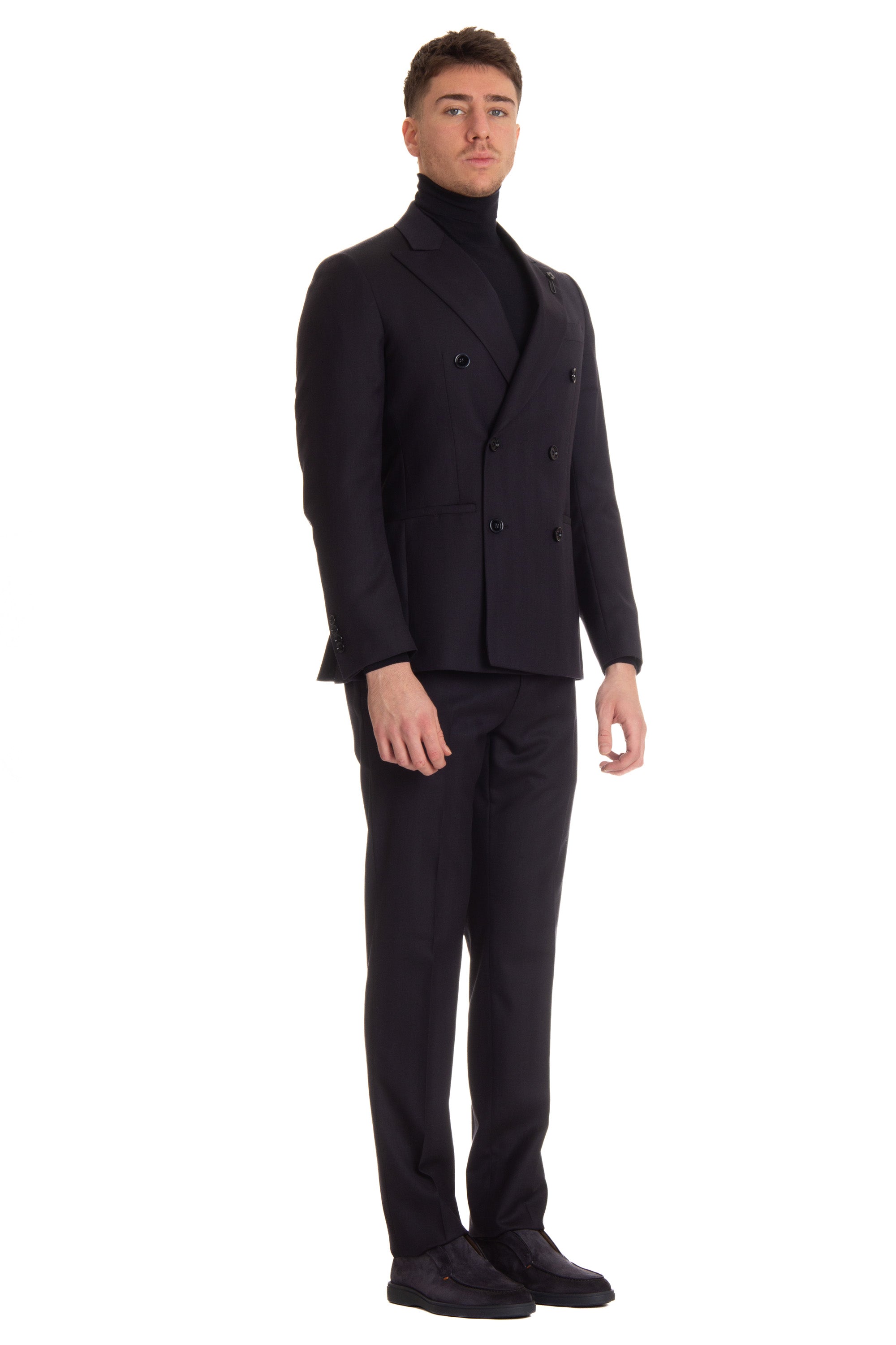 Double-breasted suit in virgin wool