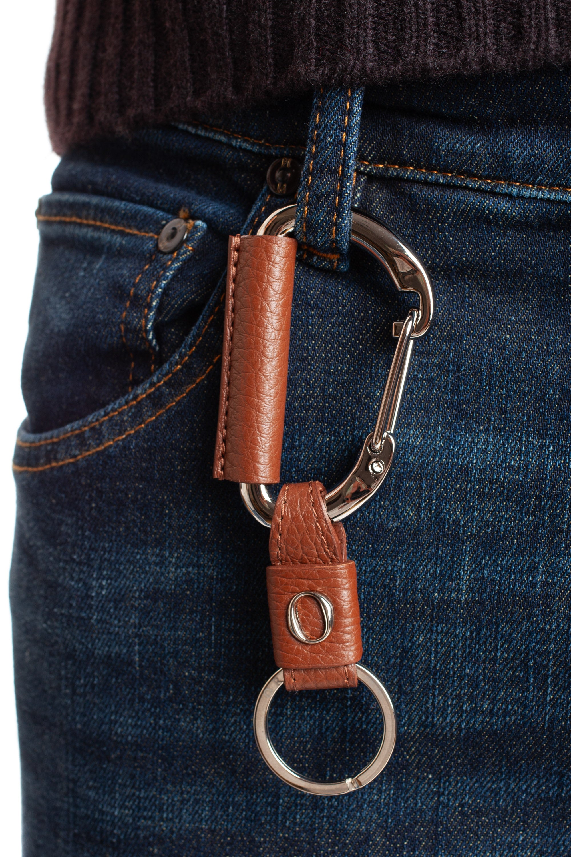 Leather key ring with carabiner