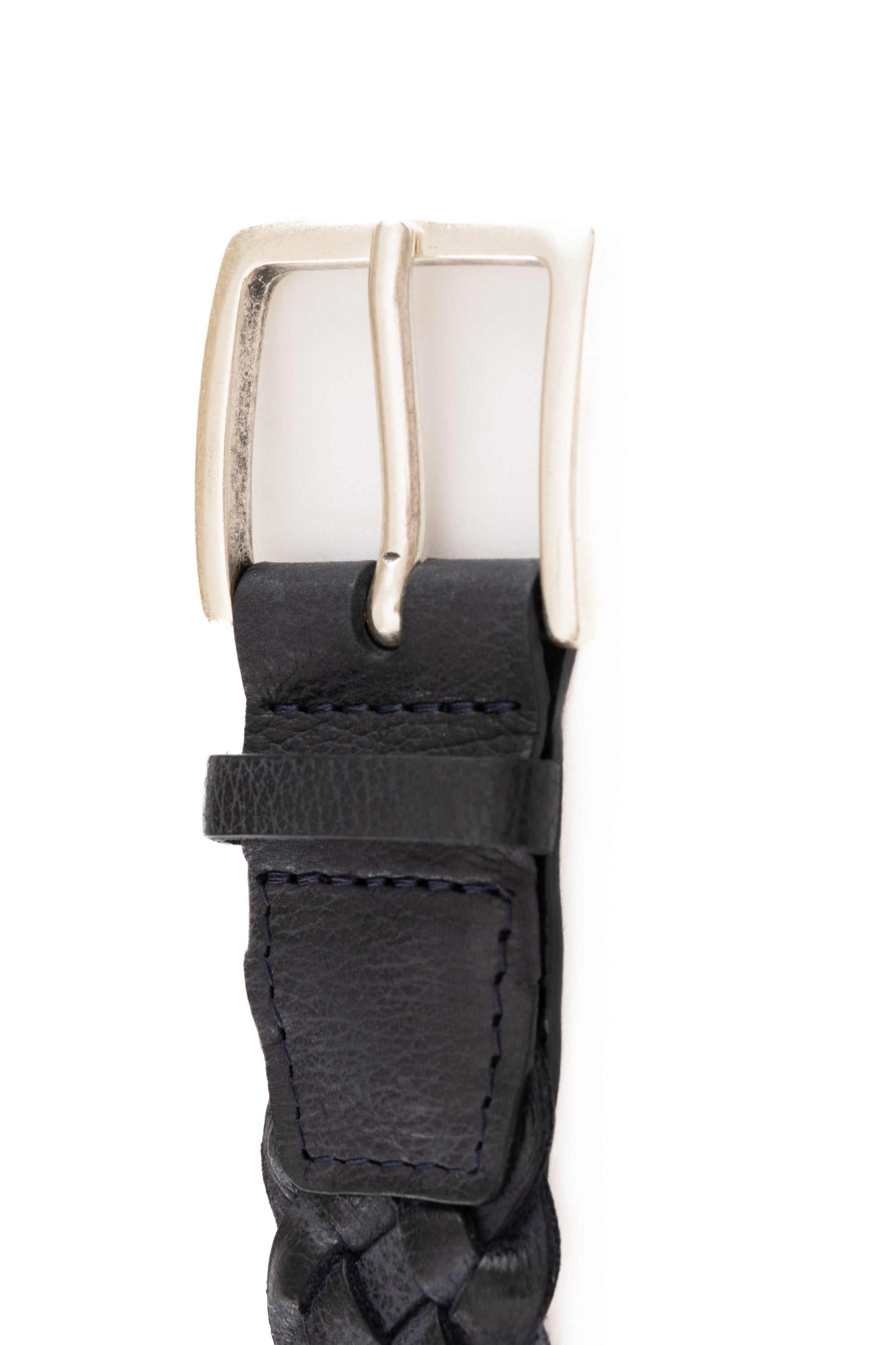 Woven nubuck belt