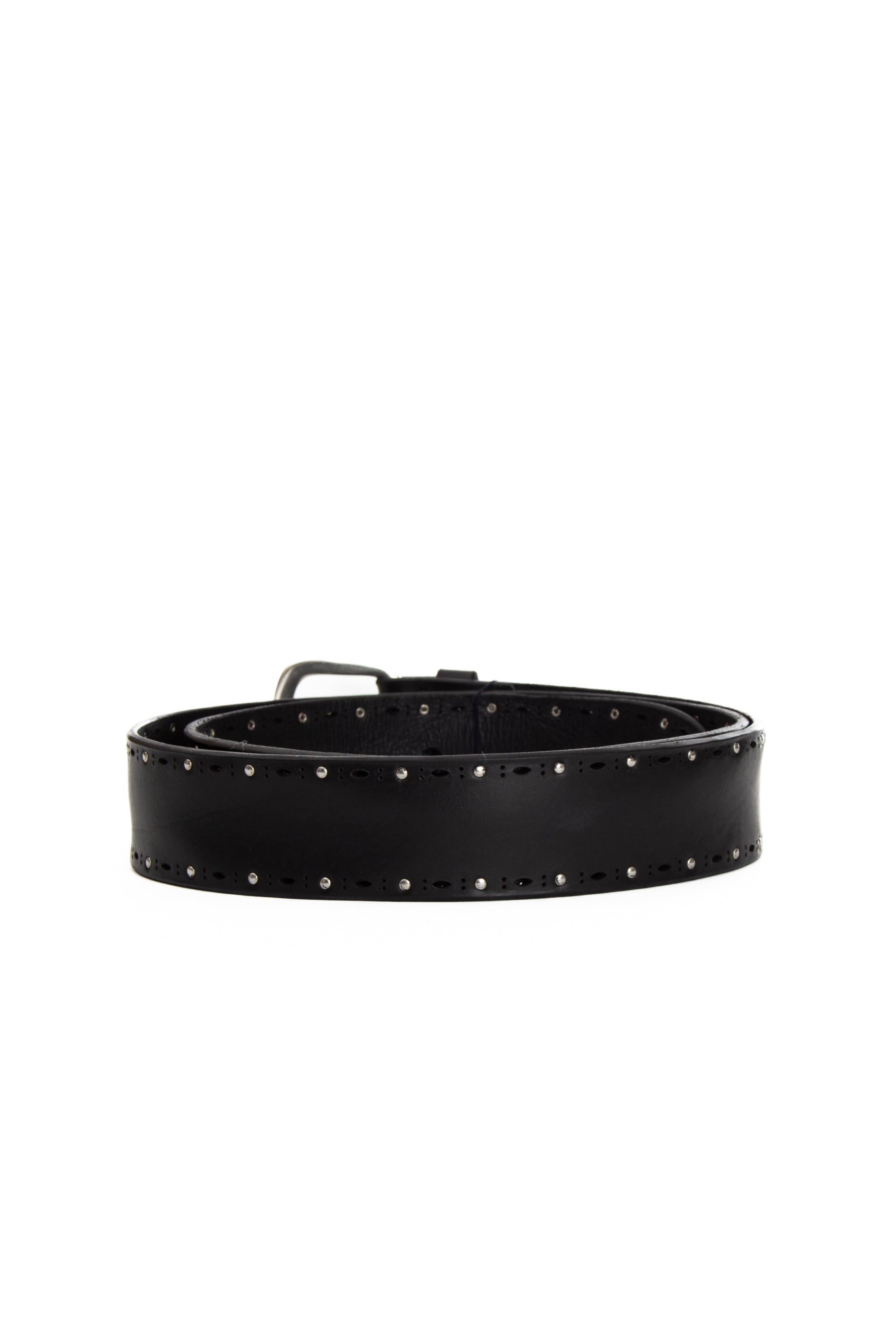 Leather belt with fine studs