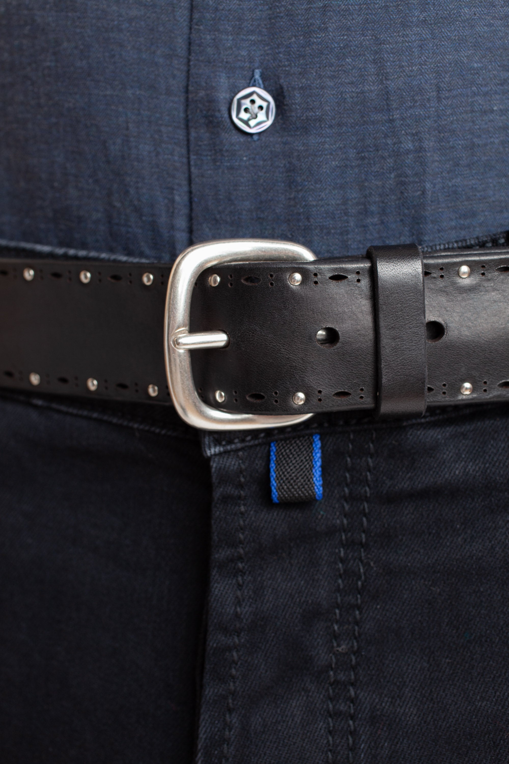 Leather belt with fine studs