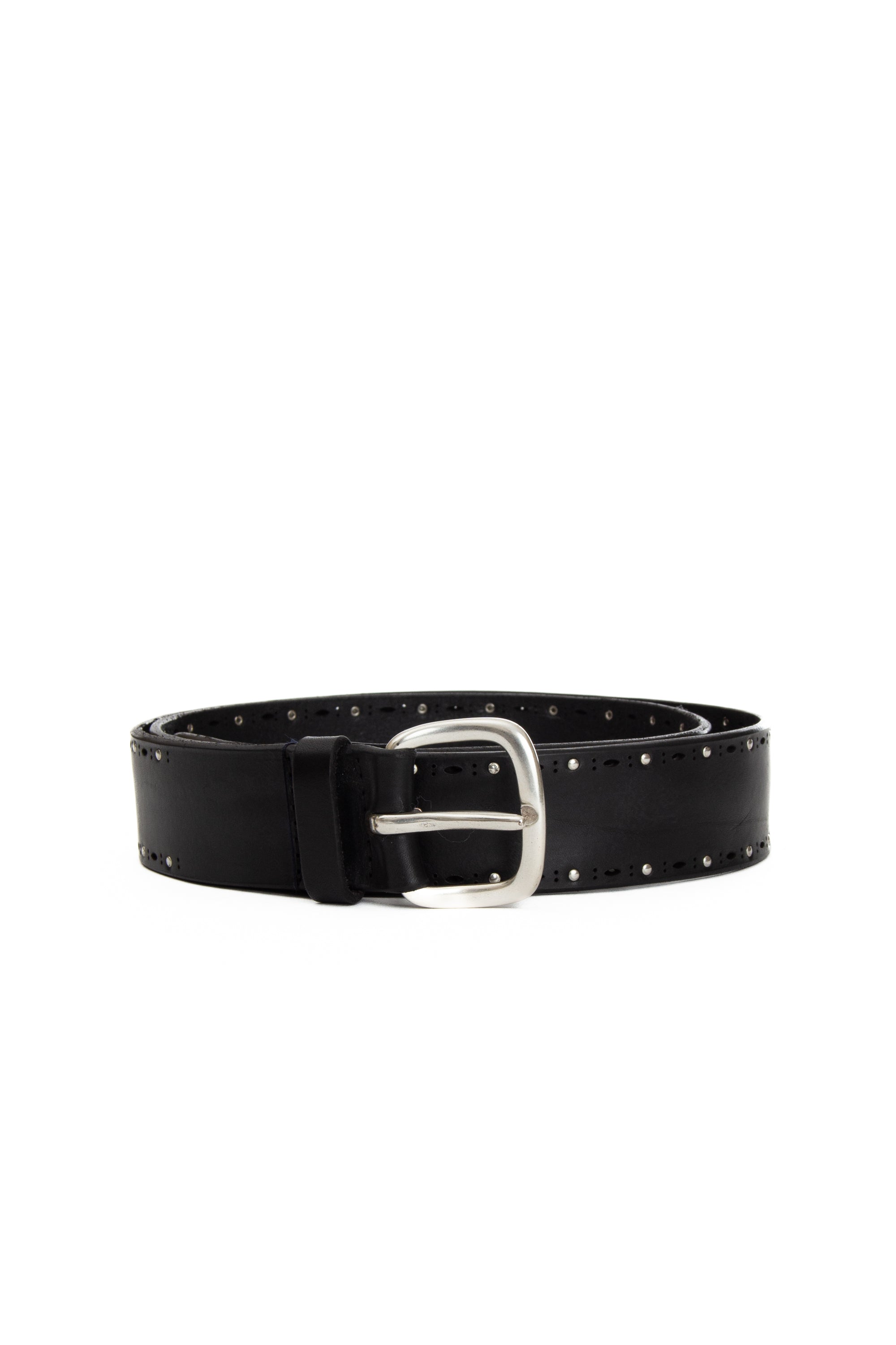 Leather belt with fine studs