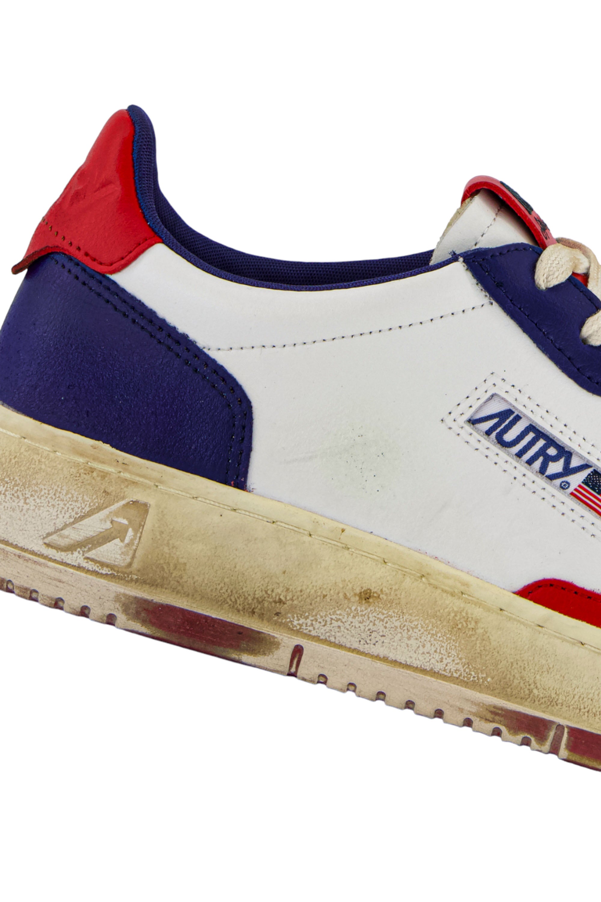 Super vintage red and blue leather sneaker