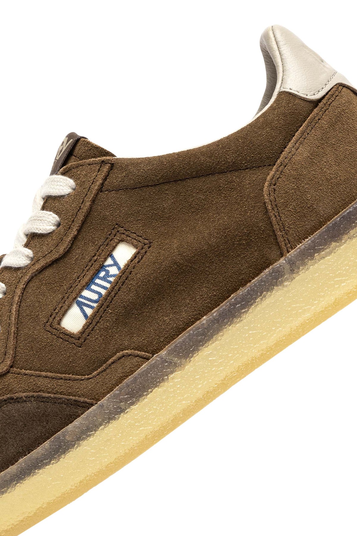 Autry Sneaker Medalist in camoscio Cigar/Feather Gray con suola traslucida AULM HQ05 SIGAR/FTGRAY 