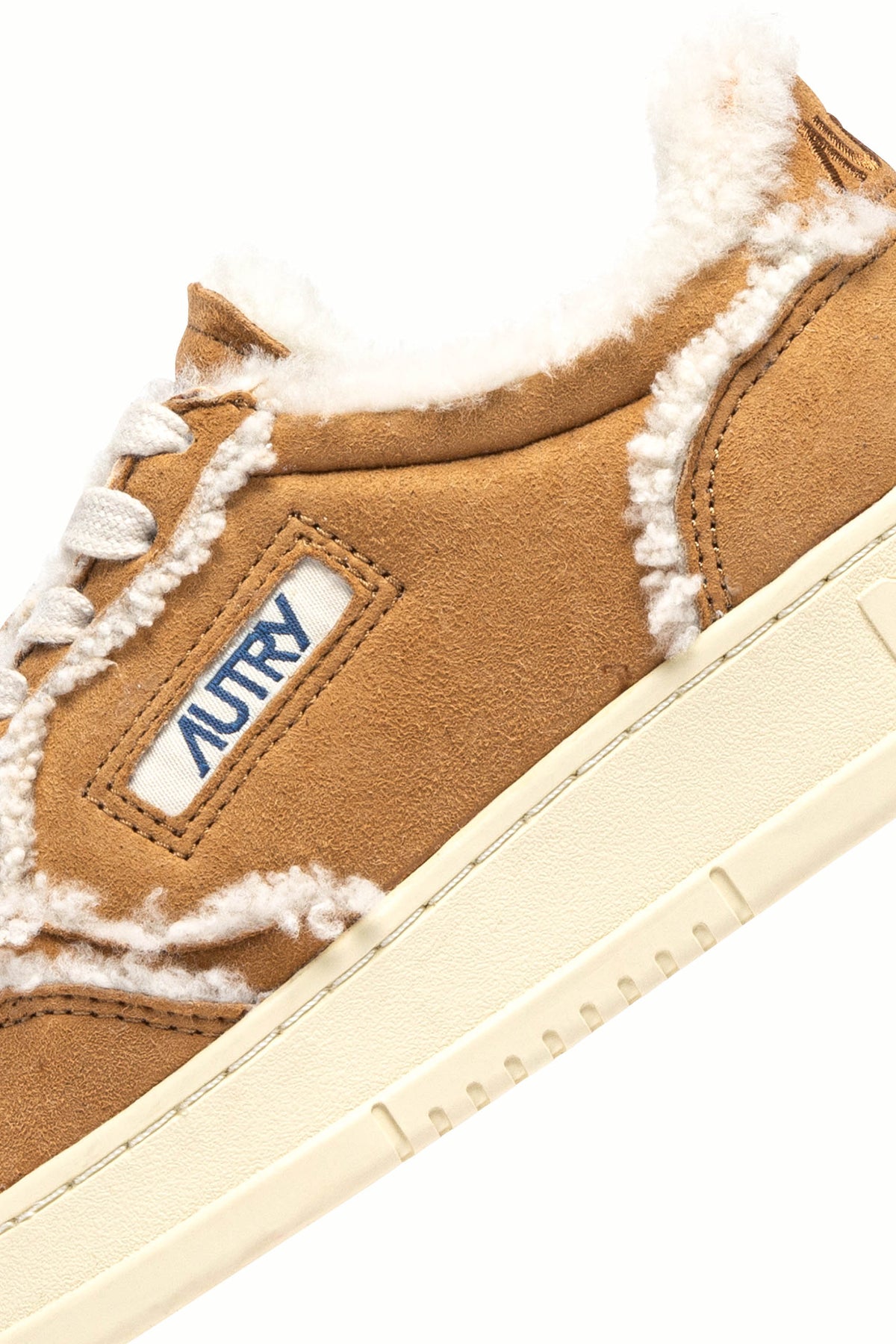 Autry Sneaker Medalist donna in camoscio Cognac con interno in montone AULW GX01 COGNAC 