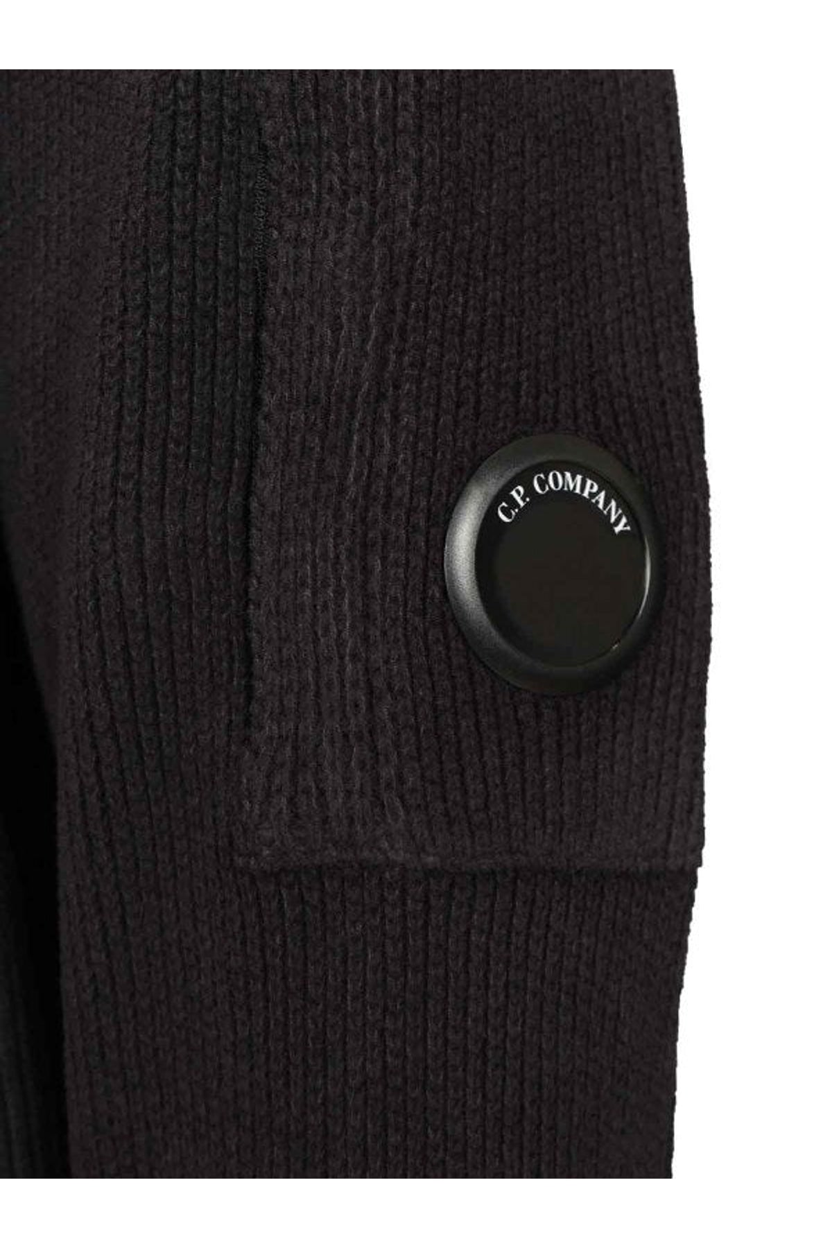 CP Company Maglia girocollo in ciniglia di cotone 21CMKN196A00 5558G 888 