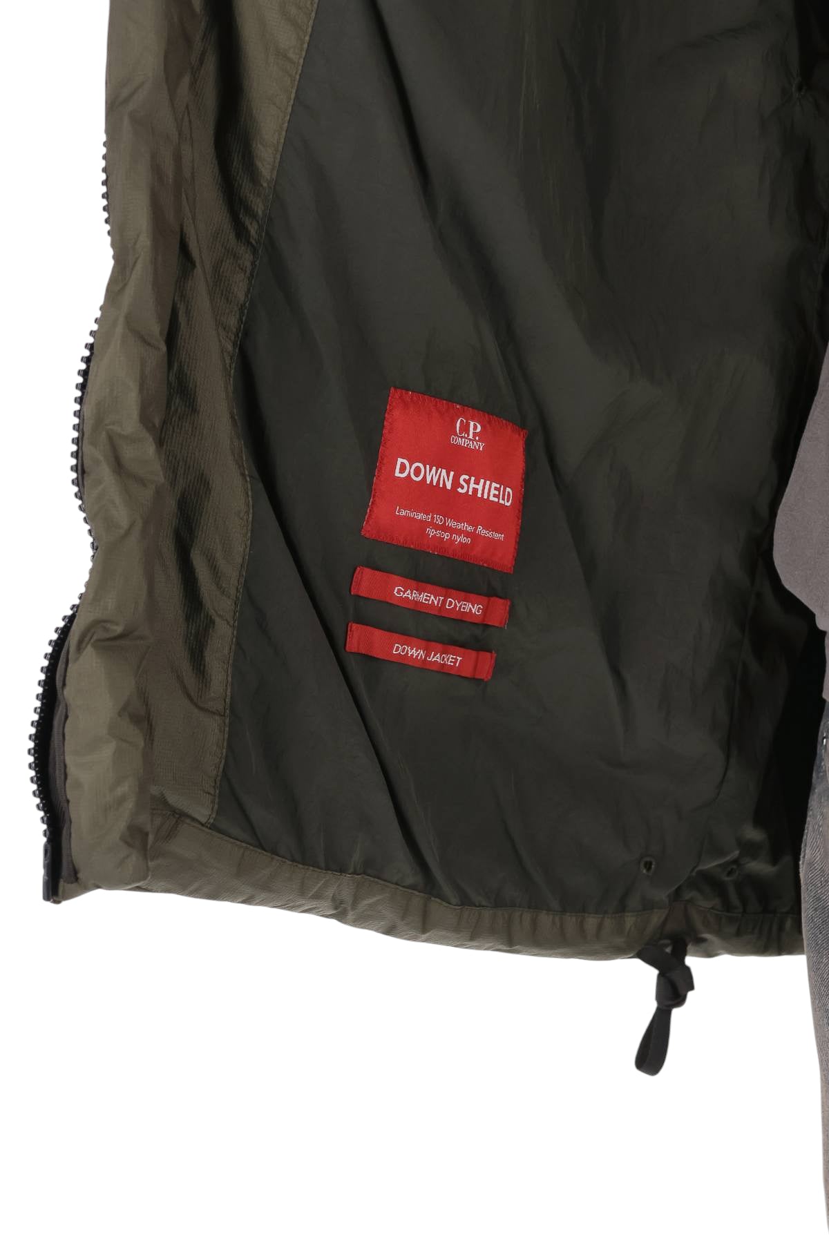 CP Company Piumino Down Shield in ripstop 21CMOW210A11 0655G 683 