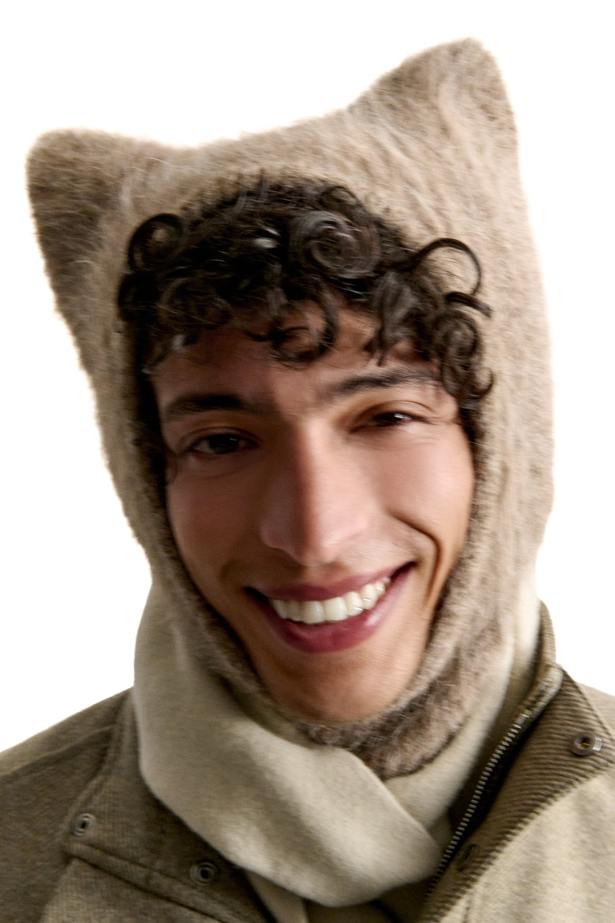 Maison Kitsuné Passamontagna Fox Ears in alpaca Feather Beige MRUAH05KT1232 FEATHER BEIGE 