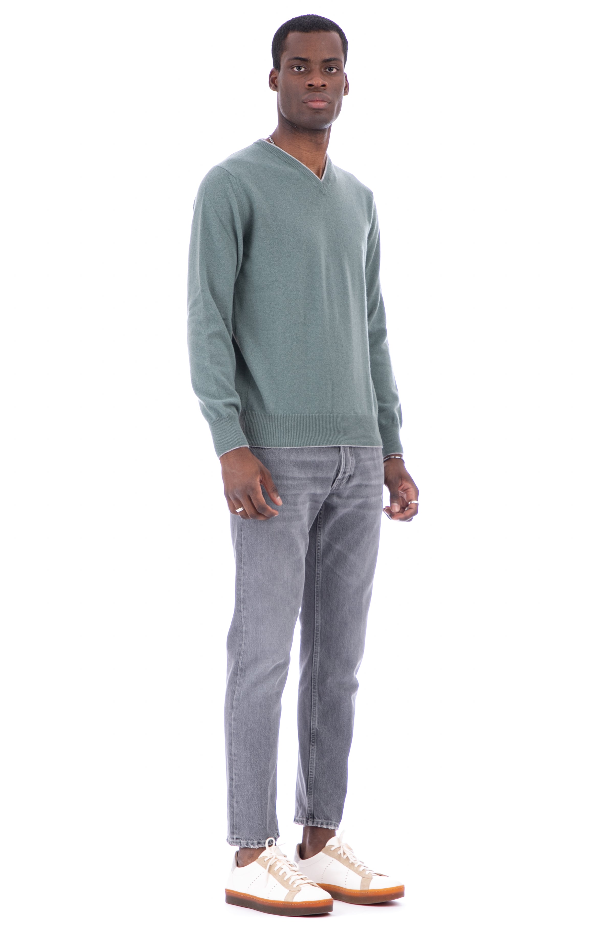 Maglia scollo v in puro cashmere