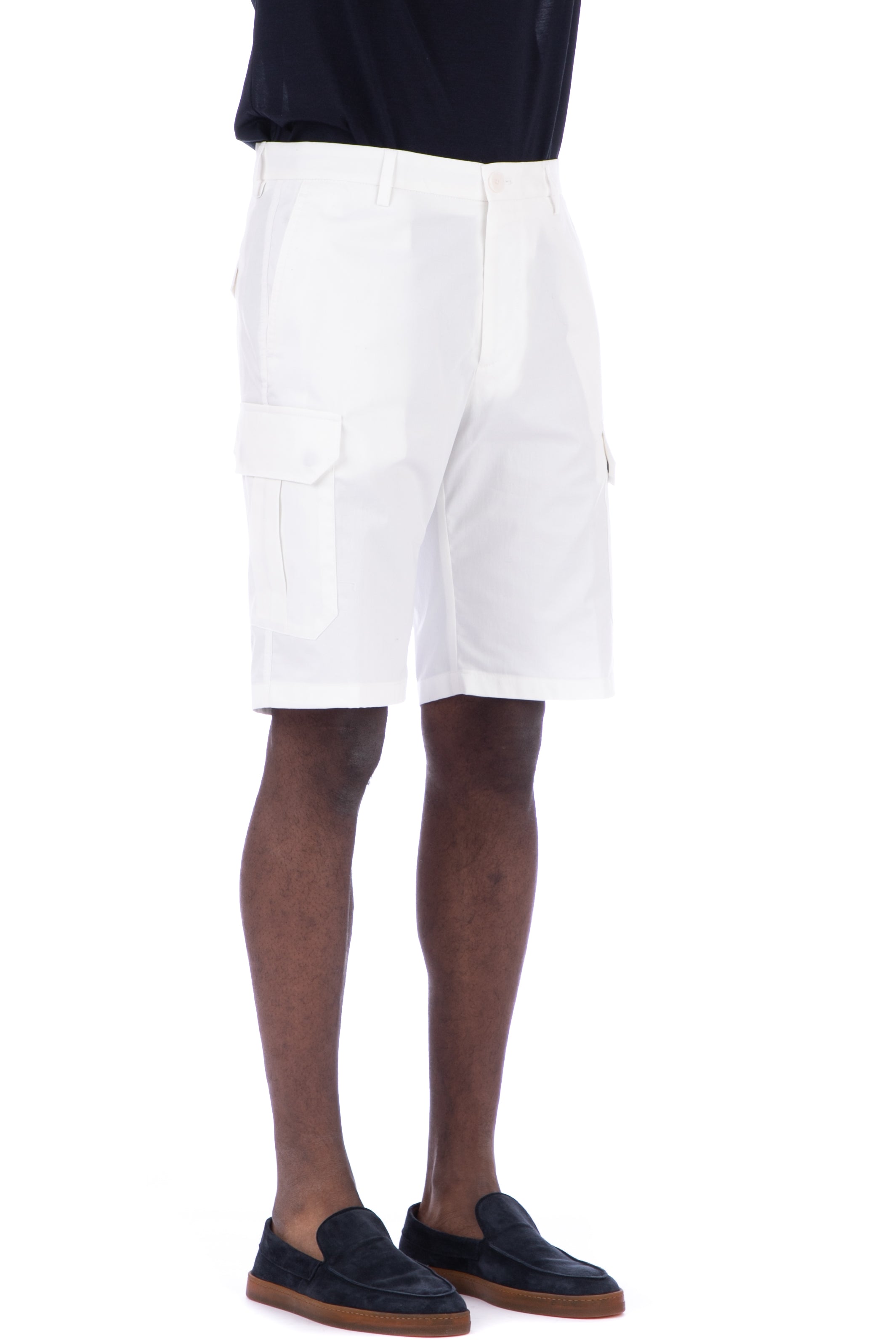 Cargo Bermuda shorts in comfort cotton