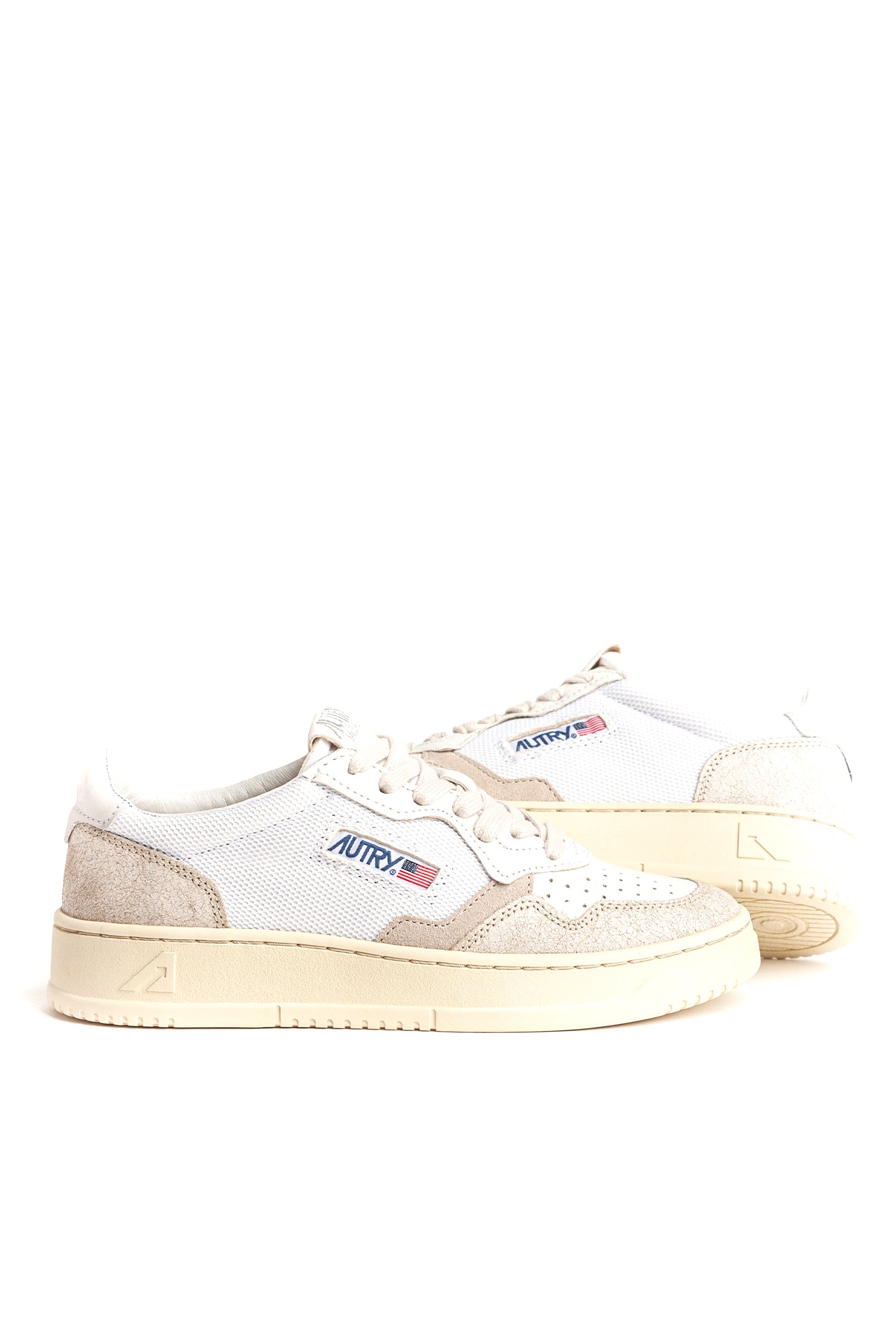 Sneaker medalist in pelle nabuk e mesh con talloncino bianco