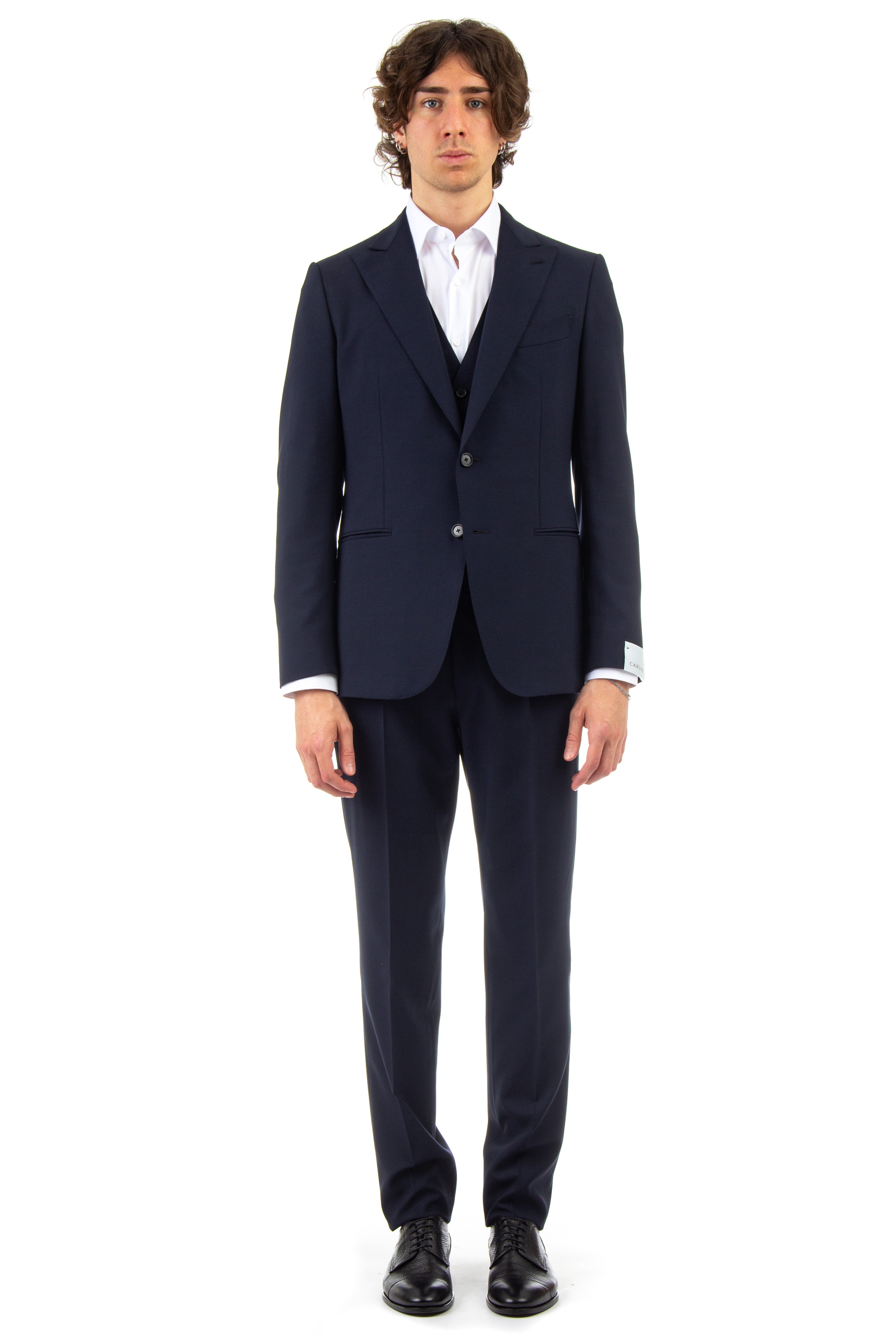Tailored wool suit with Miura fit waistcoat