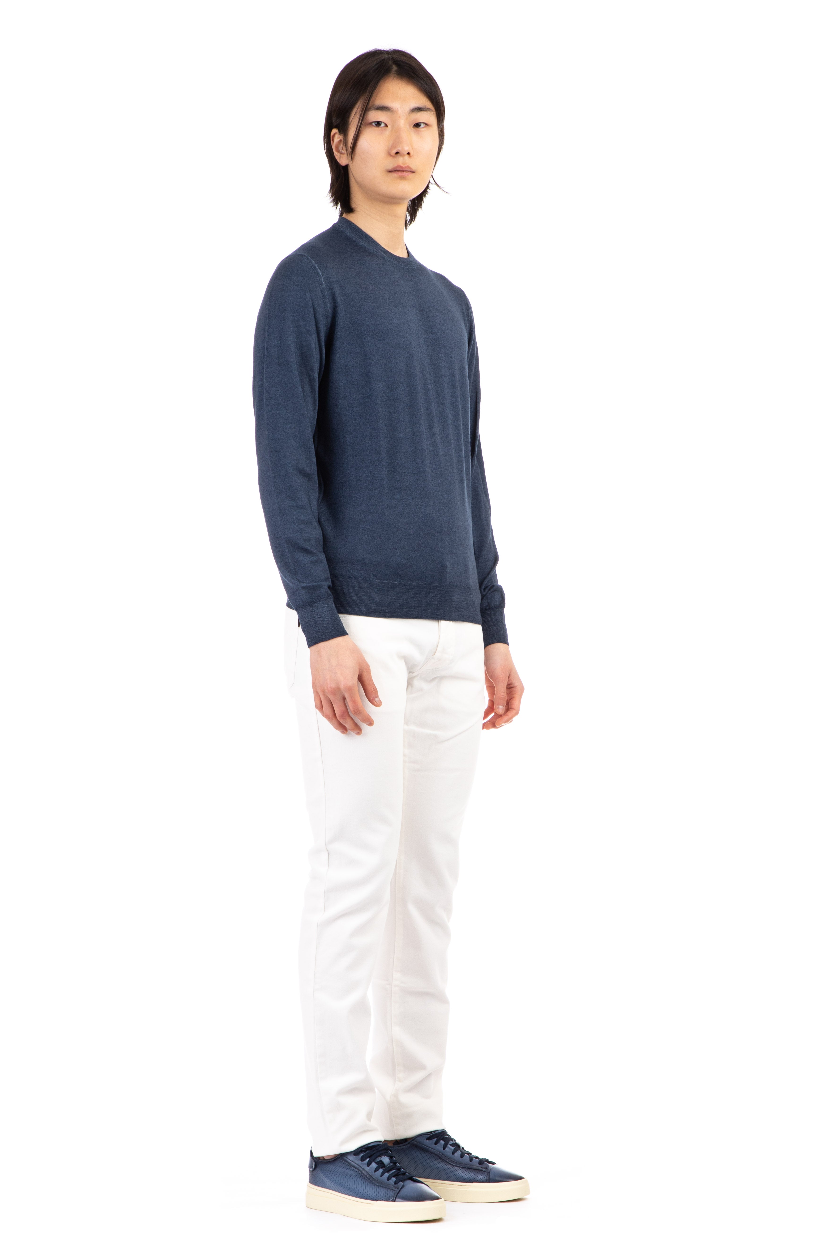 Crew-neck sweater in watercolor dyed super 140's extrafine wool