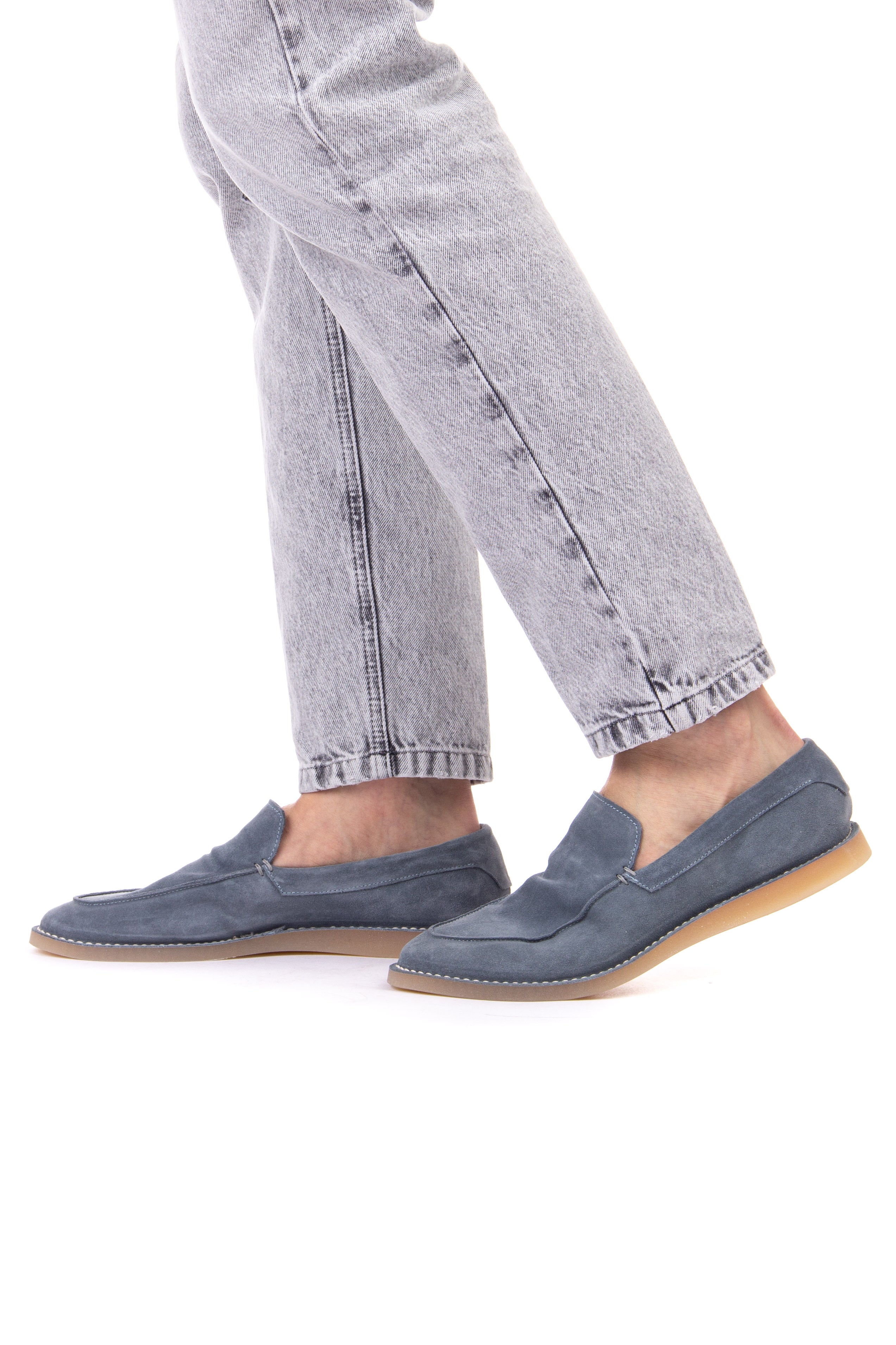 Foldable suede moccasin