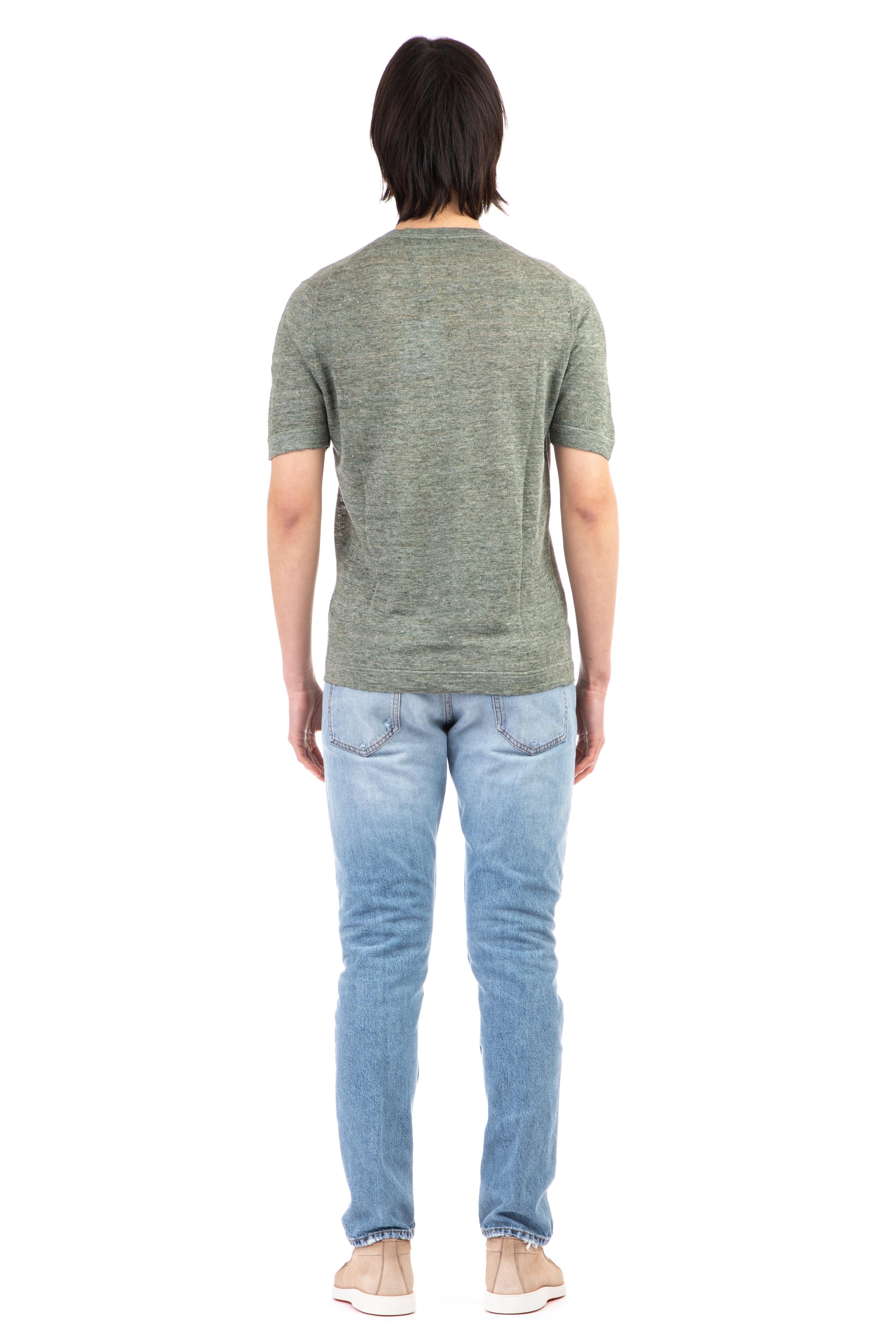 Linen T-shirt with double stitching collar