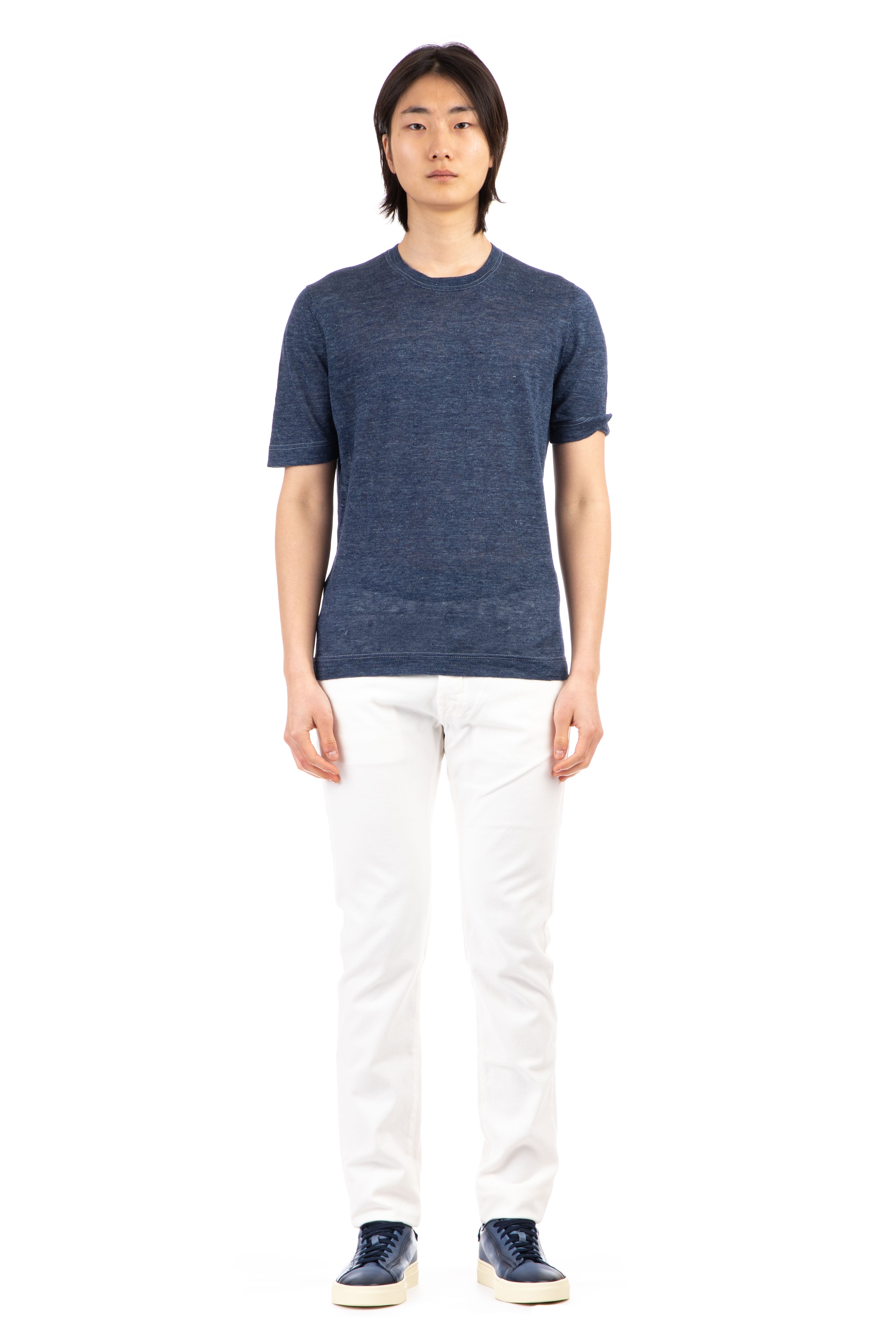 Linen T-shirt with double stitching collar