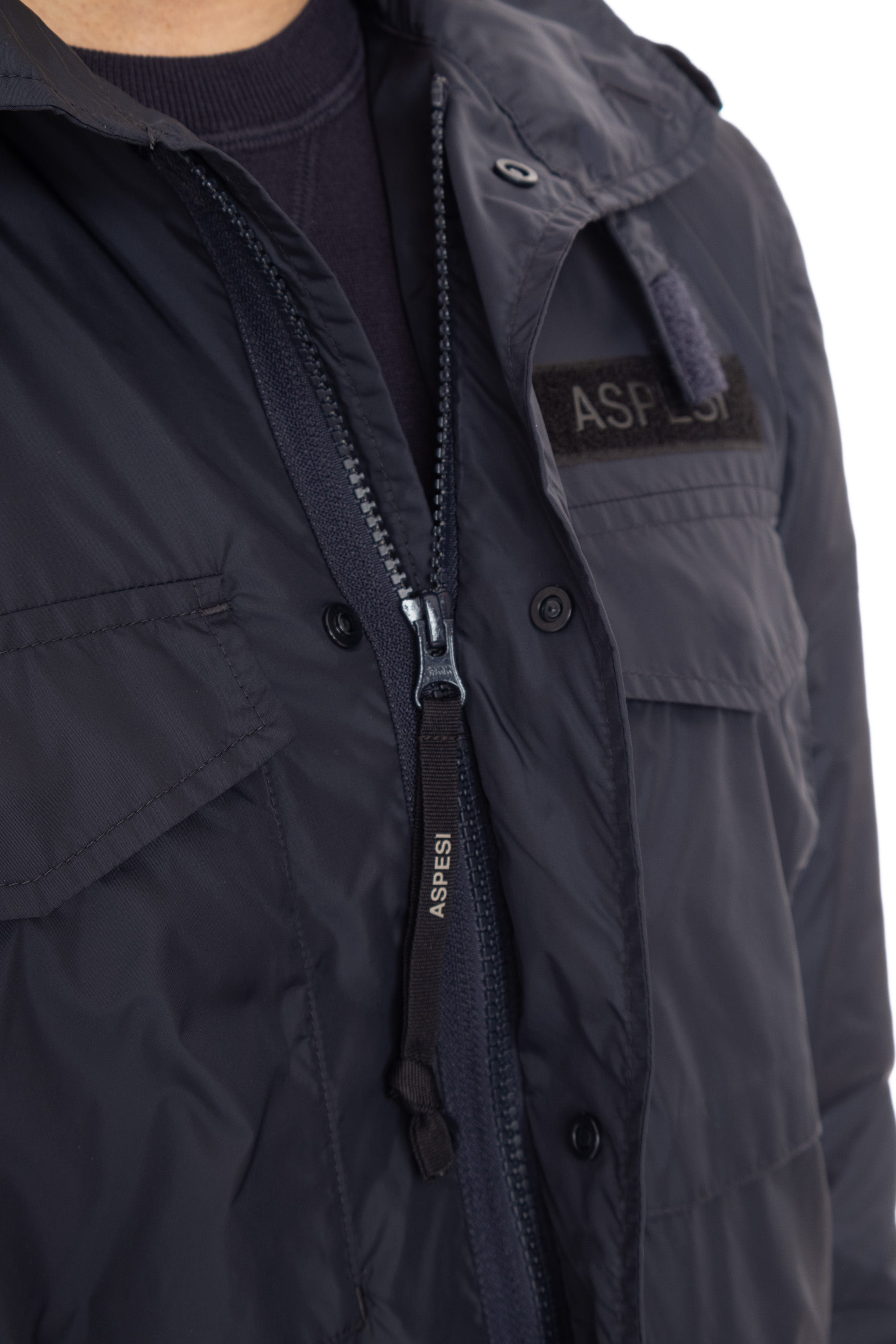 Superlight nylon field jacket