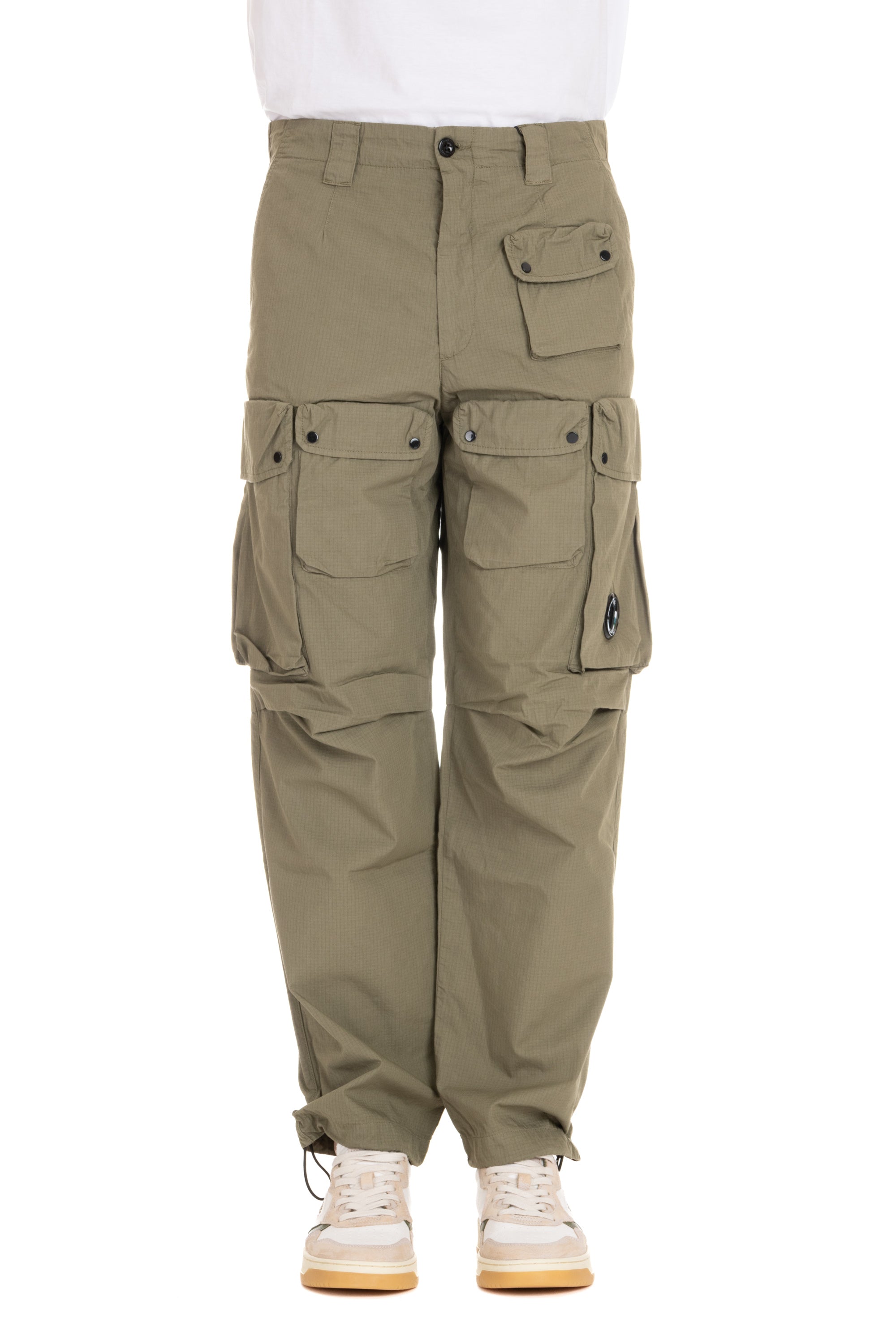 Rip-stop cargo trousers