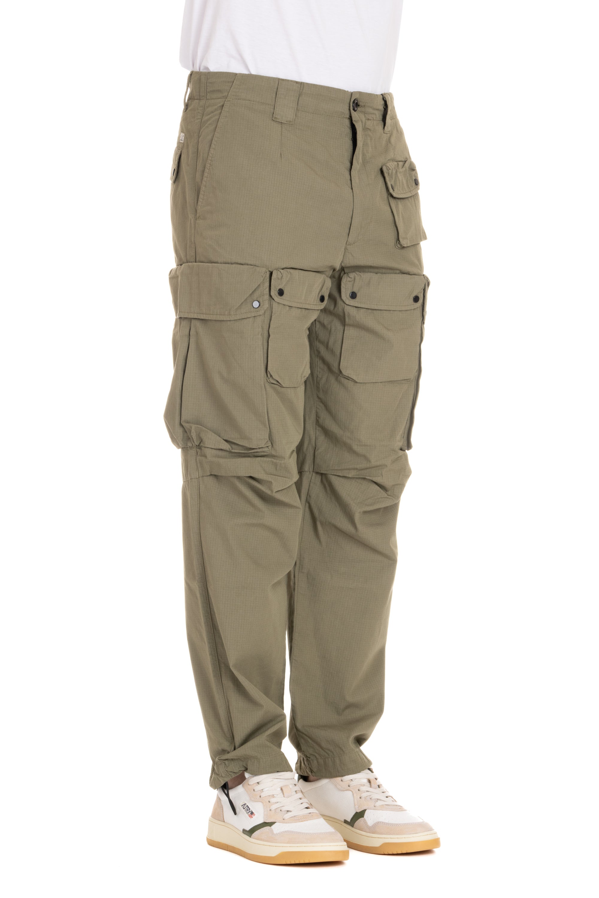 Rip-stop cargo trousers