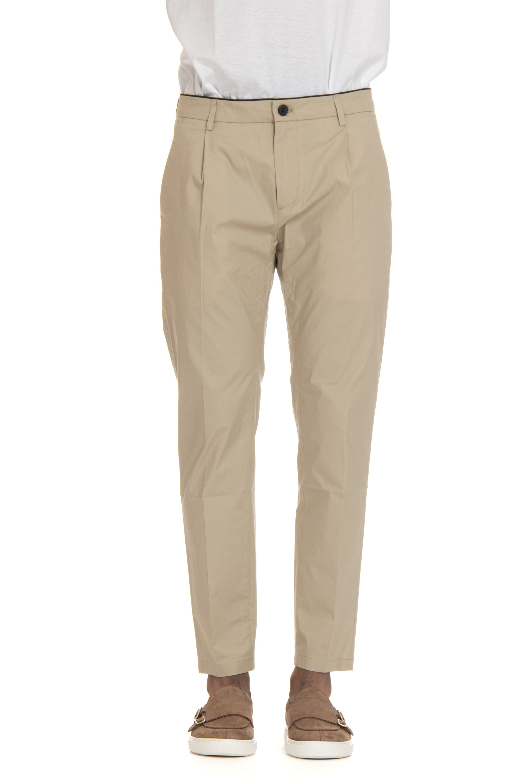 Superlight chino trousers with pleats in cotton poplin