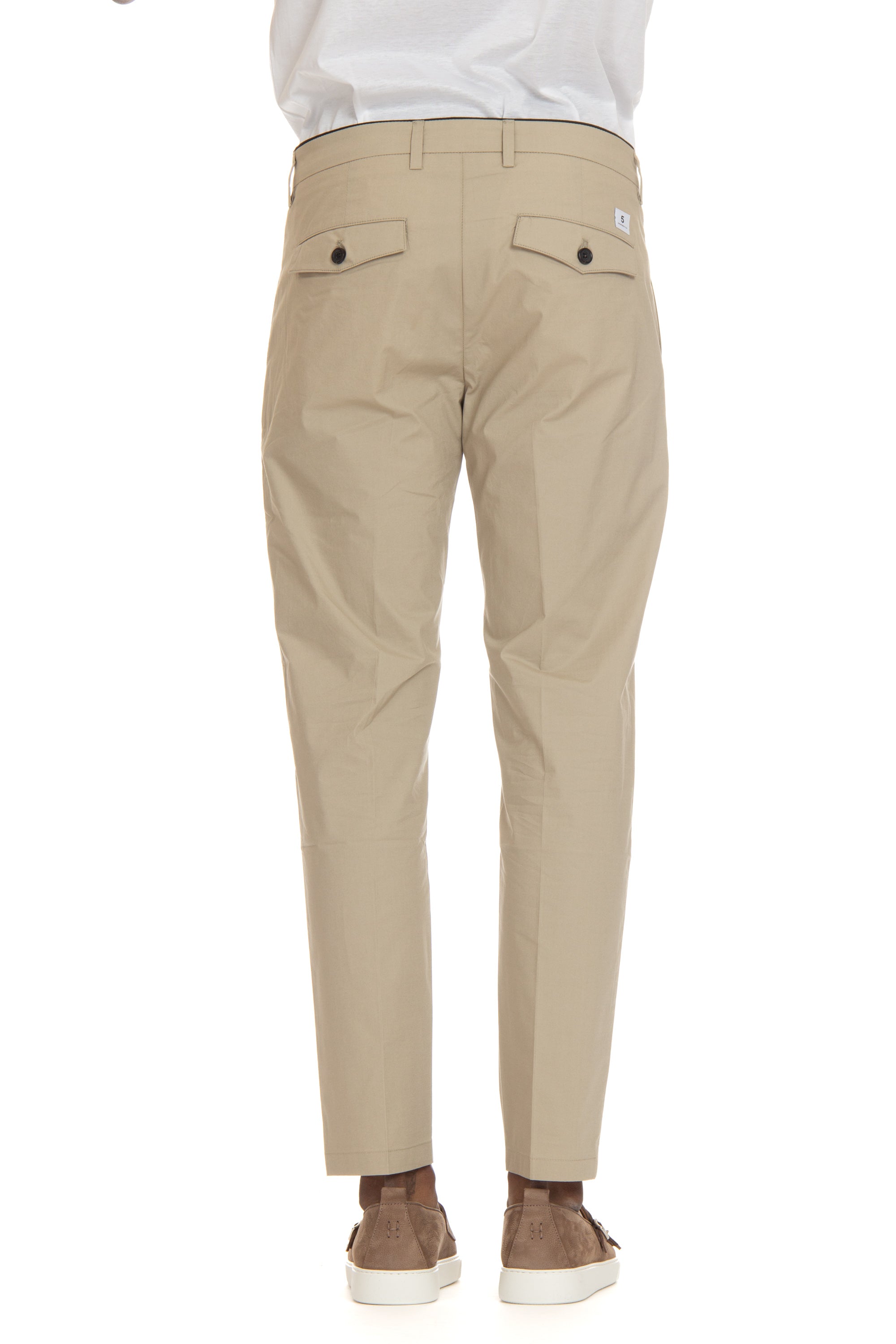 Superlight chino trousers with pleats in cotton poplin