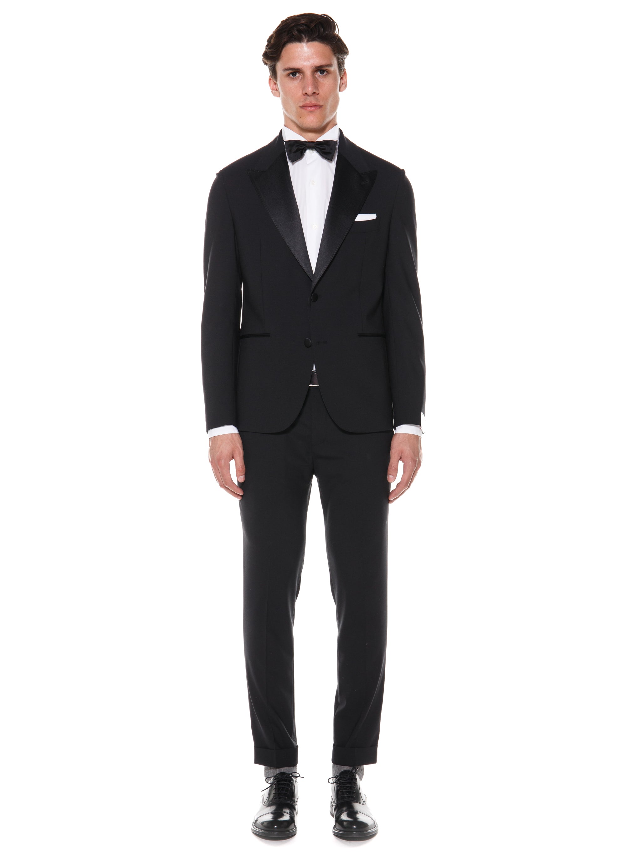 Single-breasted tailored tuxedo suit in comfort wool