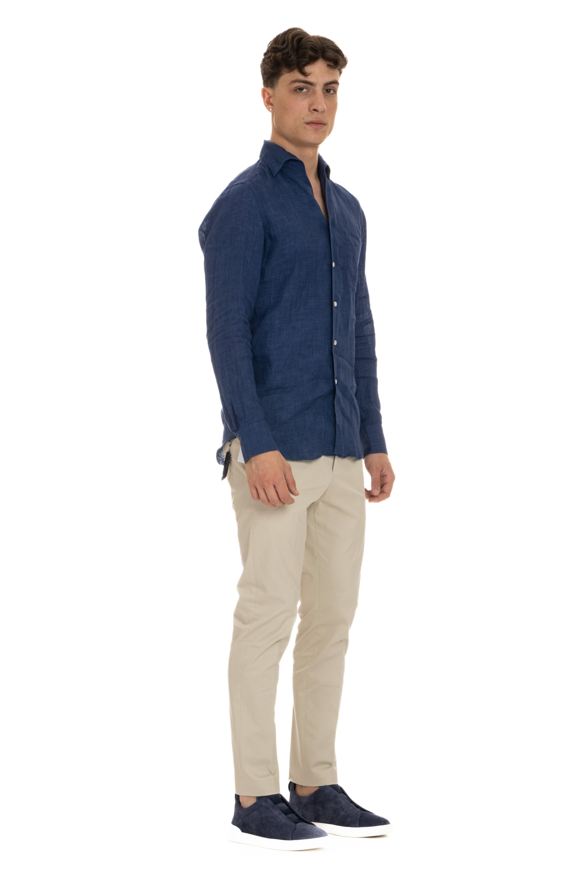 Linen shirt with placket collar