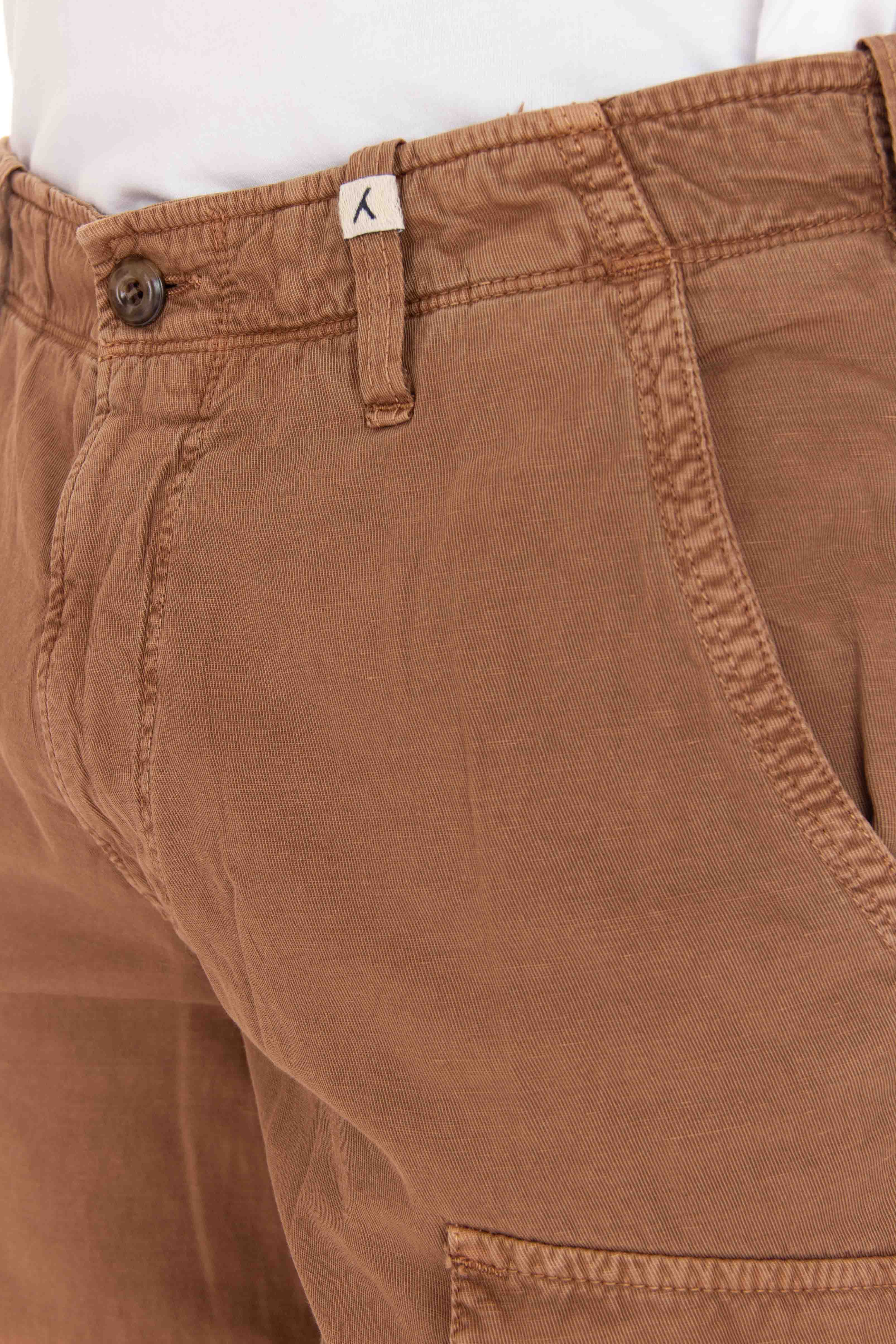 Comfort cotton-linen cargo shorts