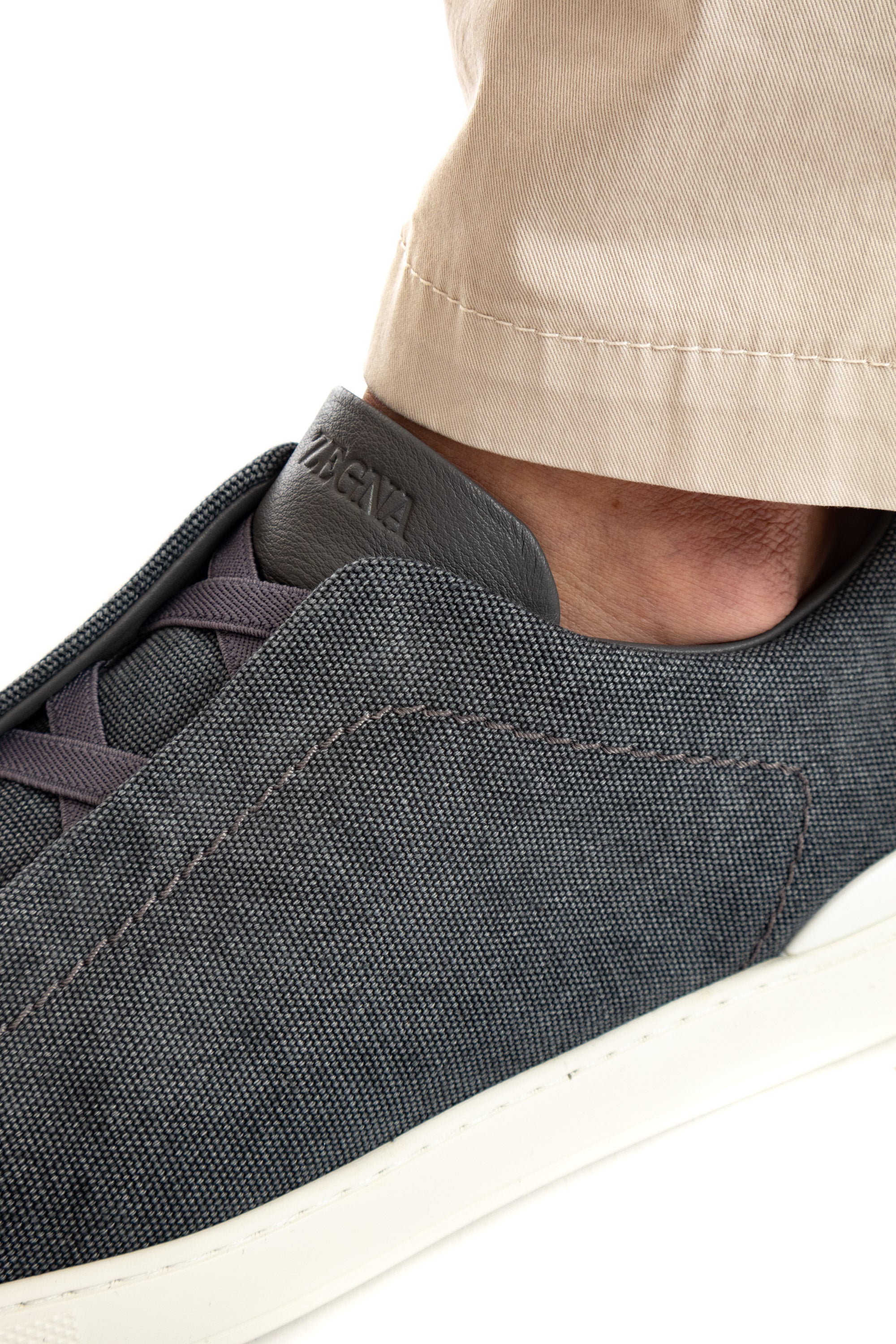 Sneaker Triple Stitch in cotone canvas