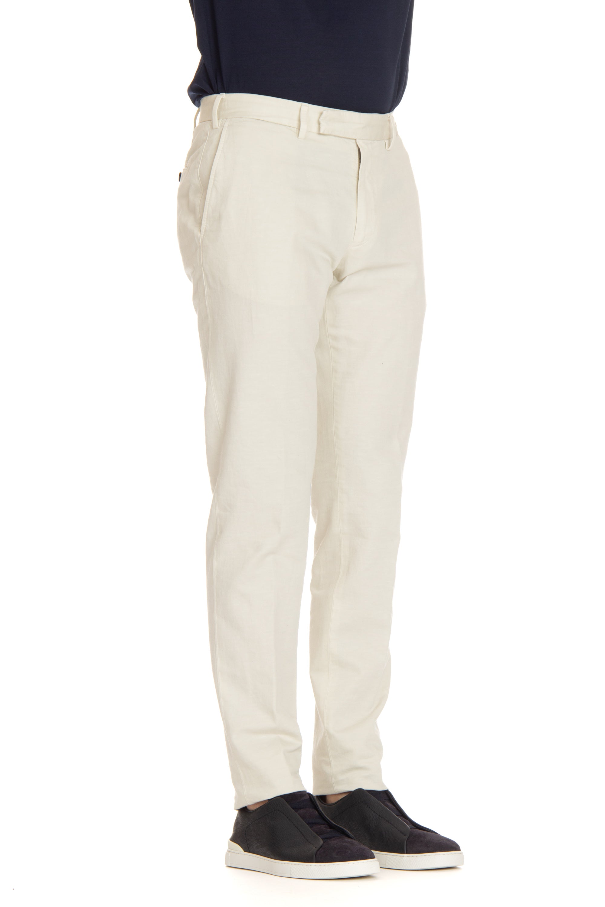 Summer chino trousers in cotton-linen