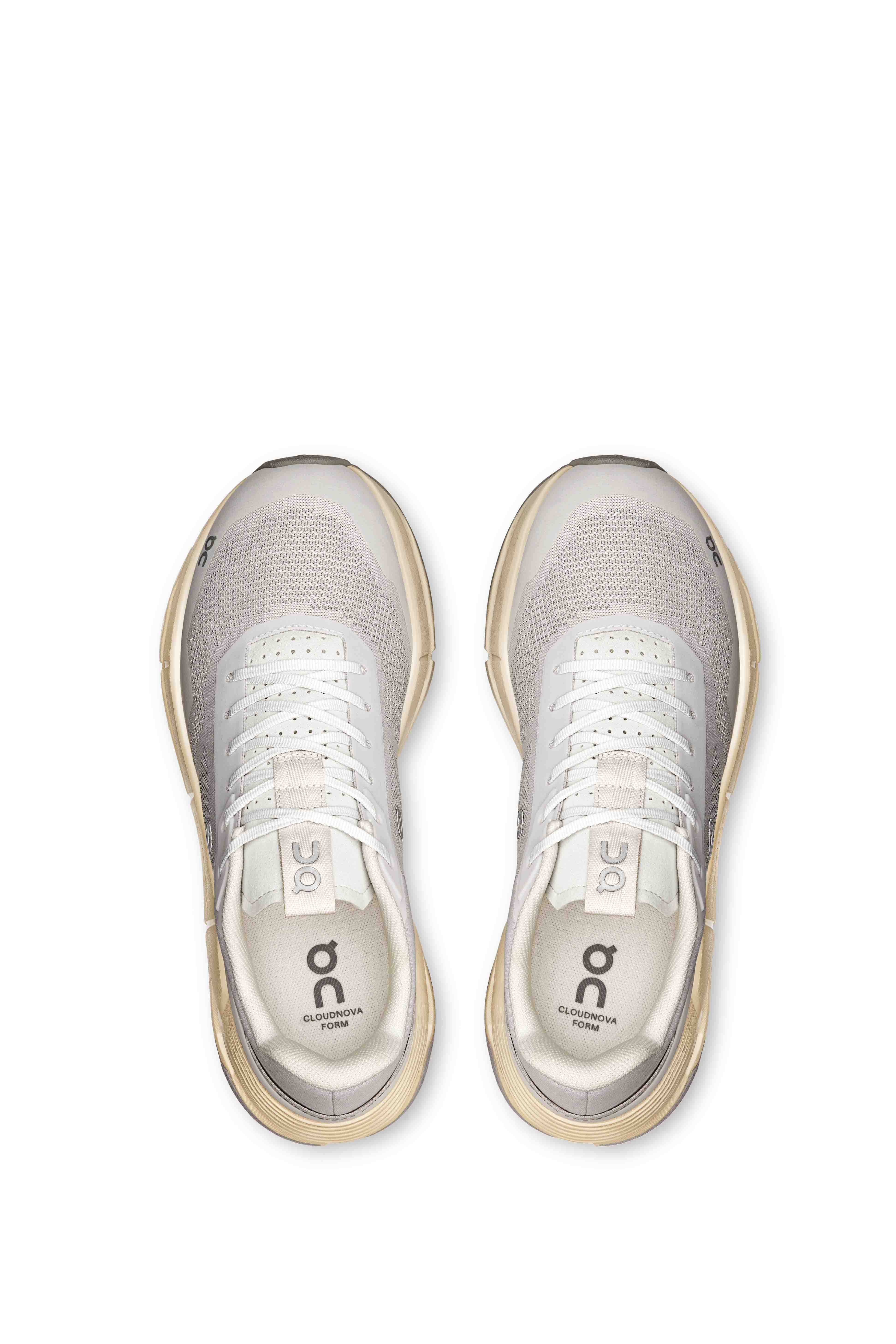 On Sneaker donna Cloudnova Form 2 TT 3WF10553244 WOLF CREAM 