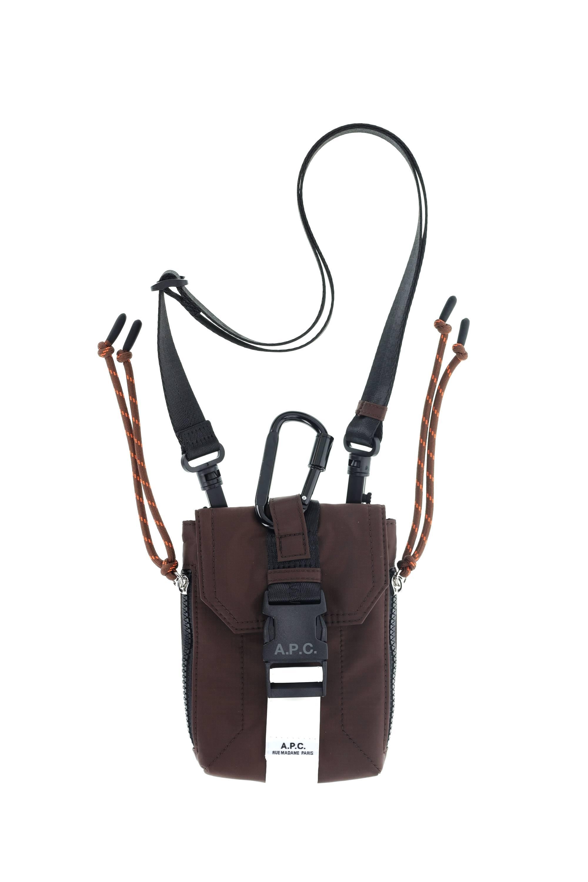 A.P.C. Crossbody pouch trek PAAGS-H61733 CAA-MARRON 