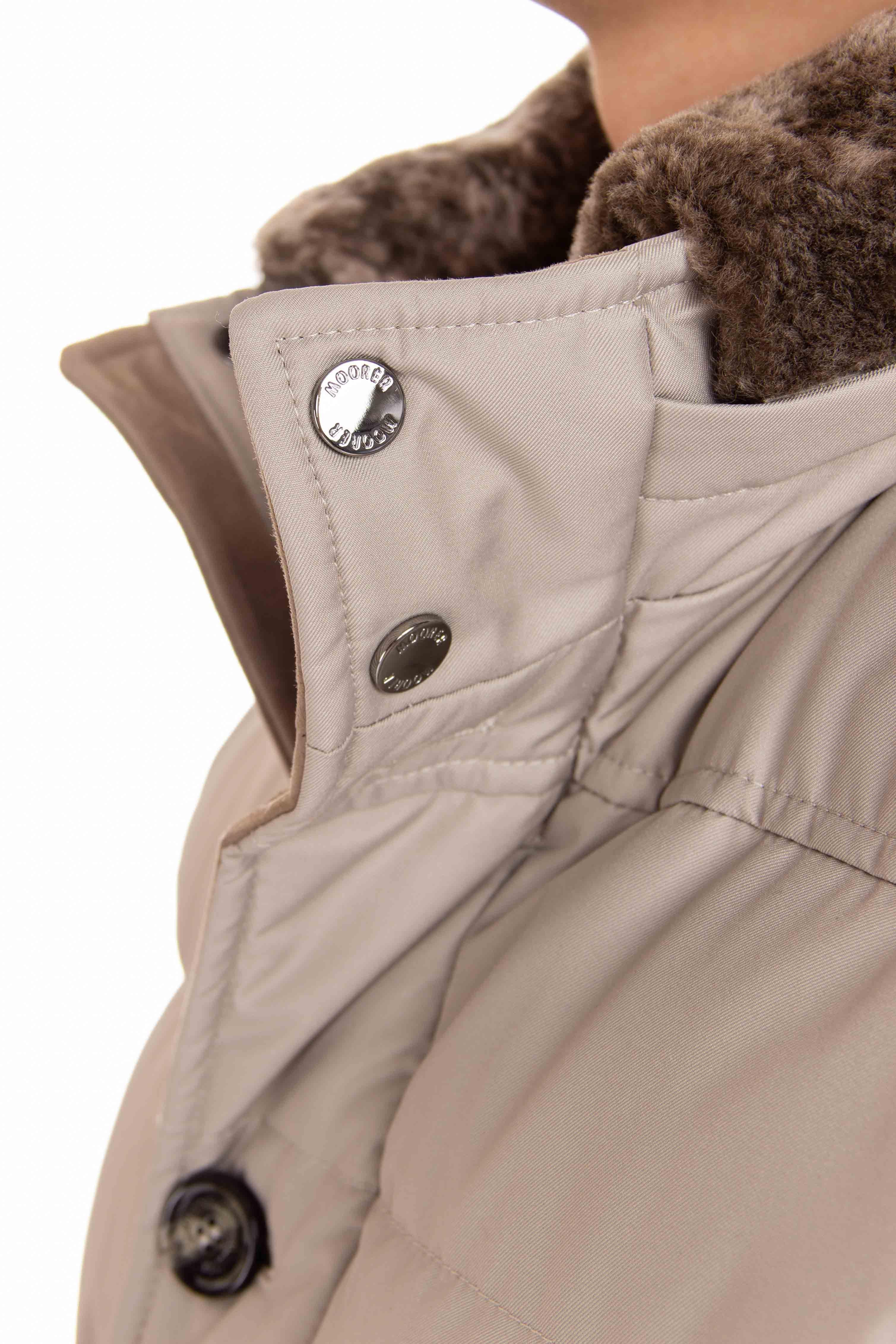 Moorer Piumino bomber con collo in castoro mod. Audenio-GF AUDENIO-GF STONE 